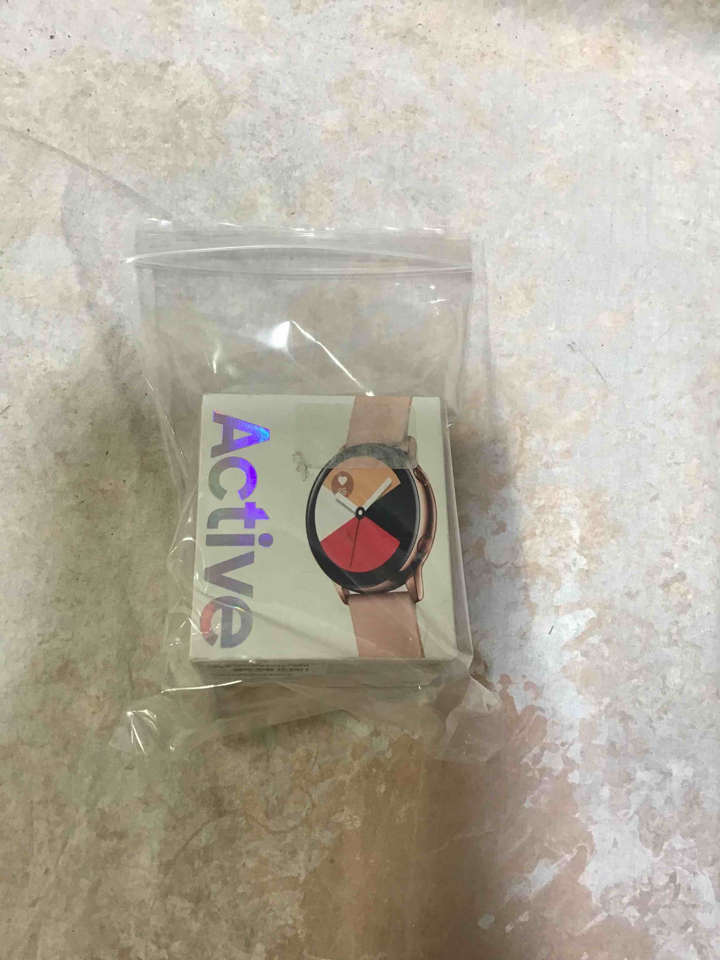 https://s3.amazonaws.com/lotting-images-prod/bidfta/RED3589095_1756143699862.jpeg