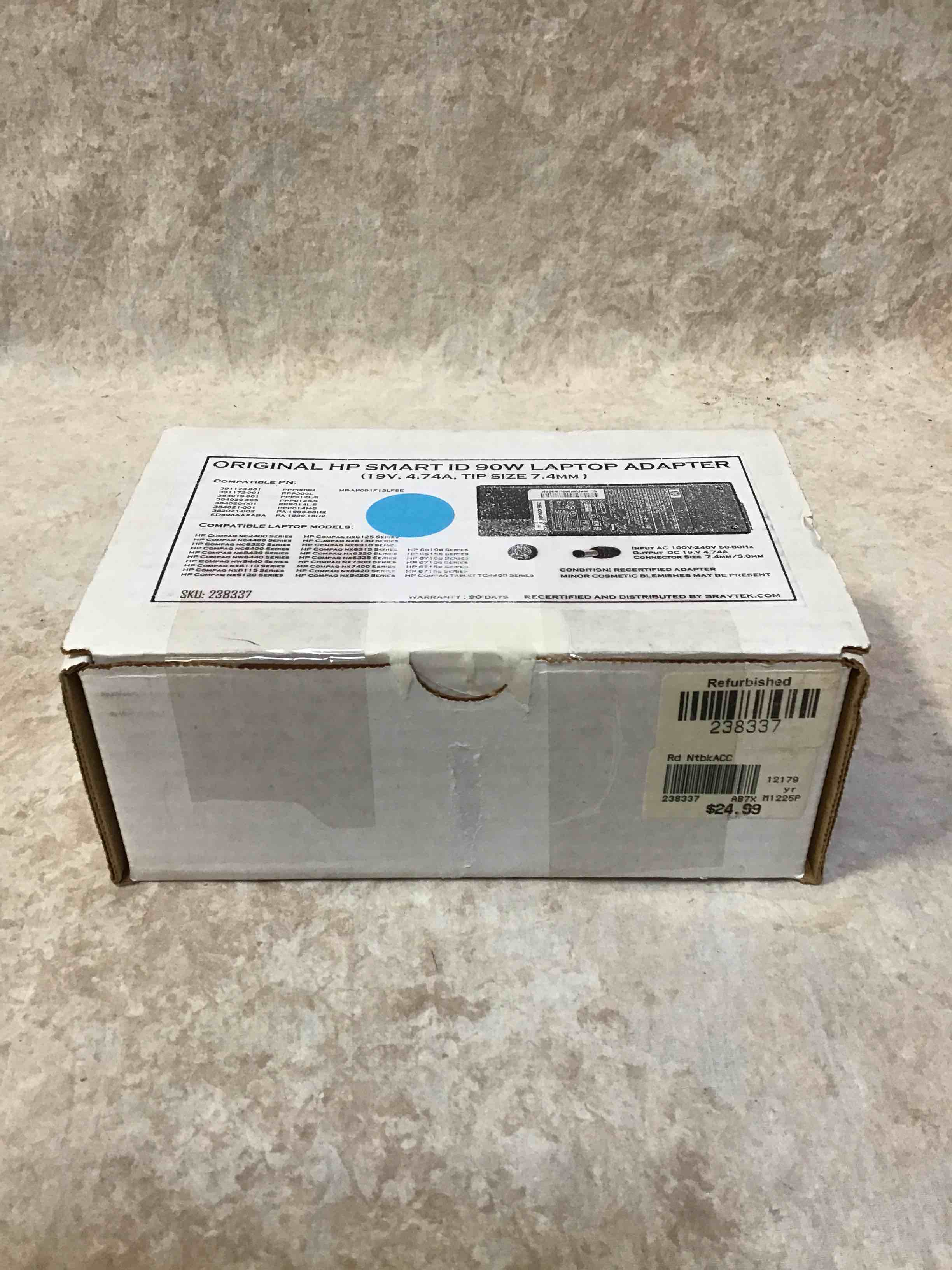 https://s3.amazonaws.com/lotting-images-prod/bidfta/RED3589300_1758910867275.jpeg