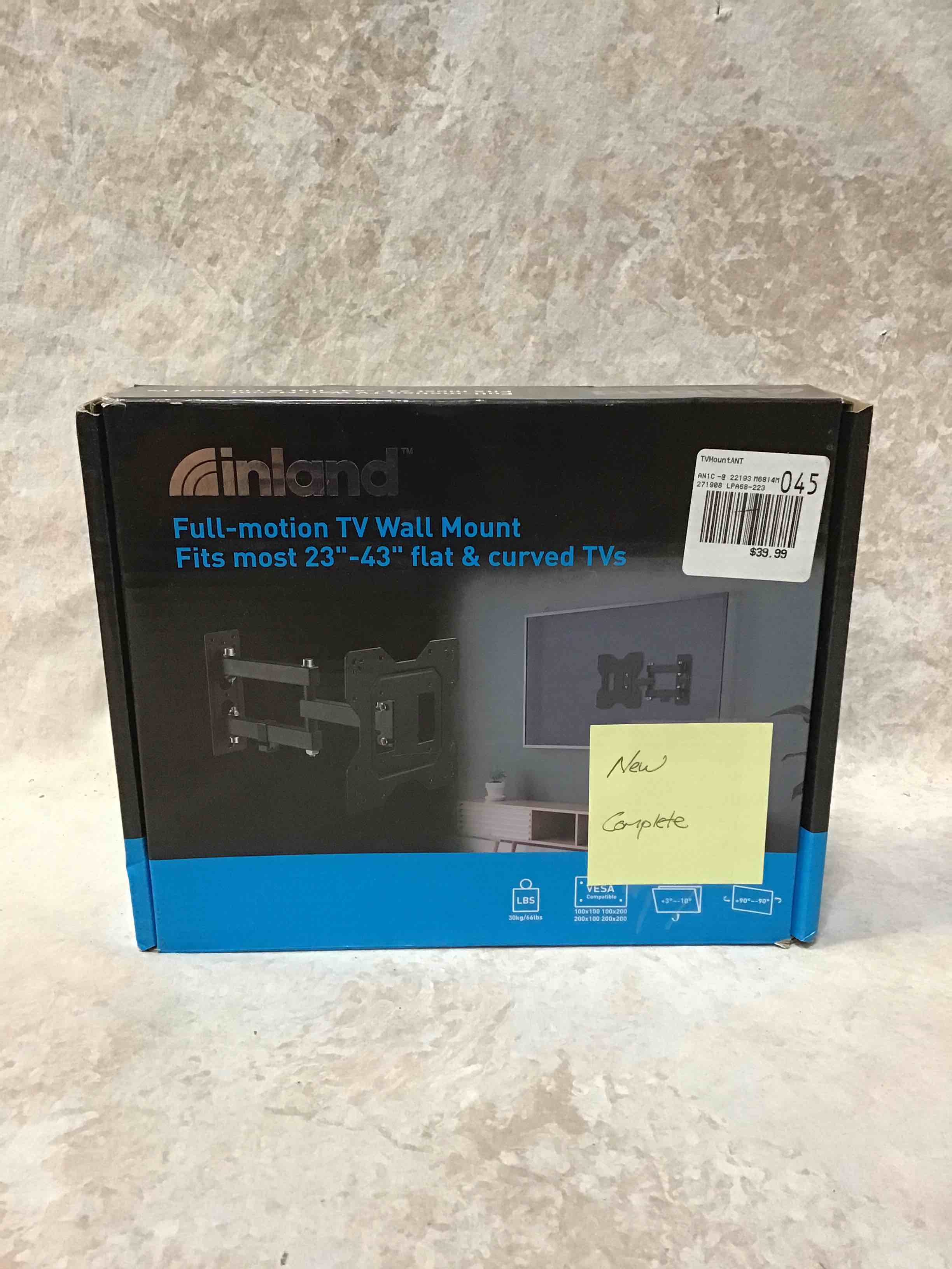 https://s3.amazonaws.com/lotting-images-prod/bidfta/RED3589306_1758911480608.jpeg