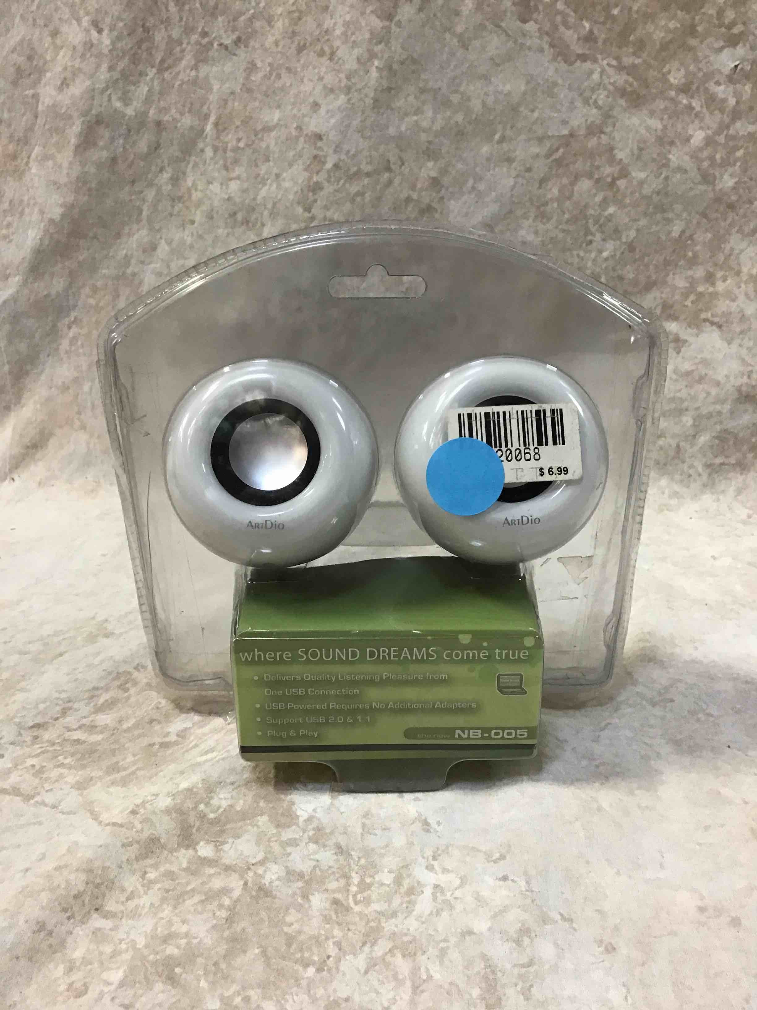 ArtDio USB Speakers