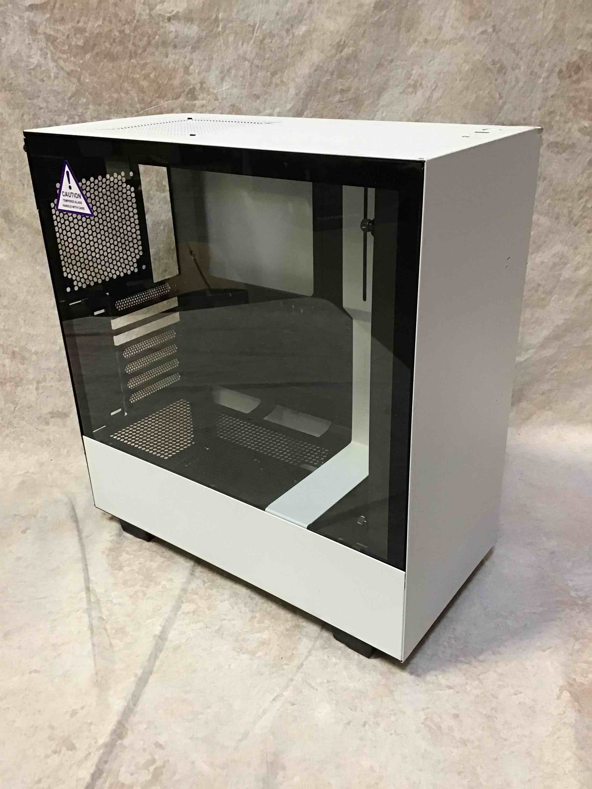 NZXT Gaming PC a case White