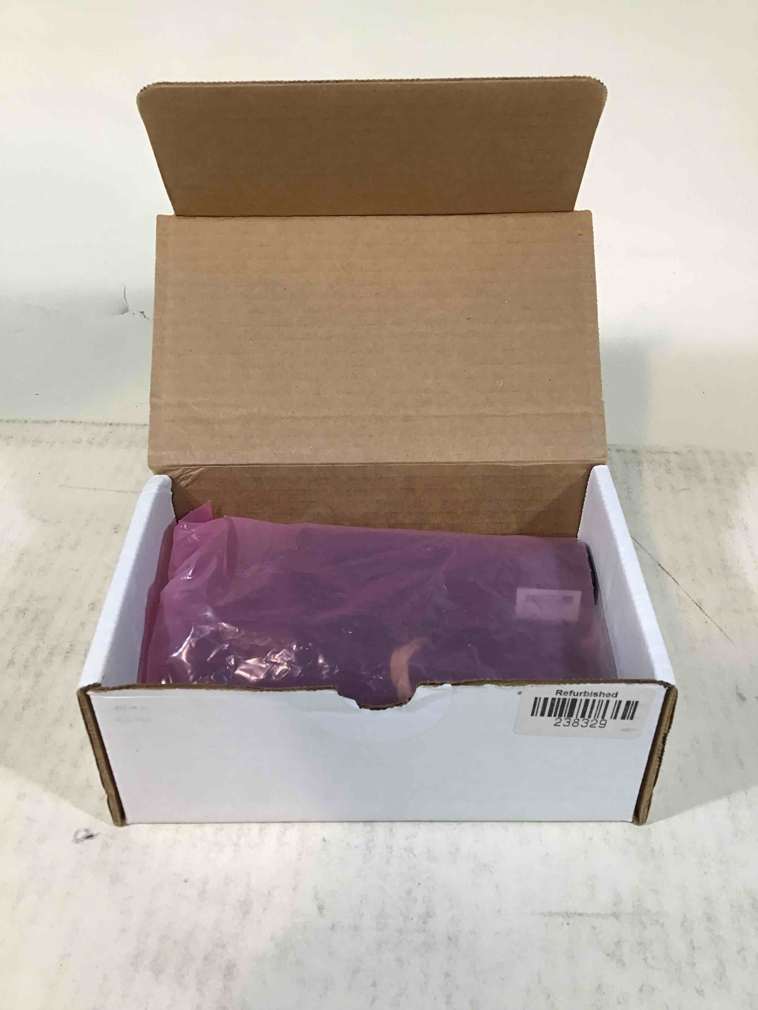 https://s3.amazonaws.com/lotting-images-prod/bidfta/RED3589611_1759519787348.jpeg
