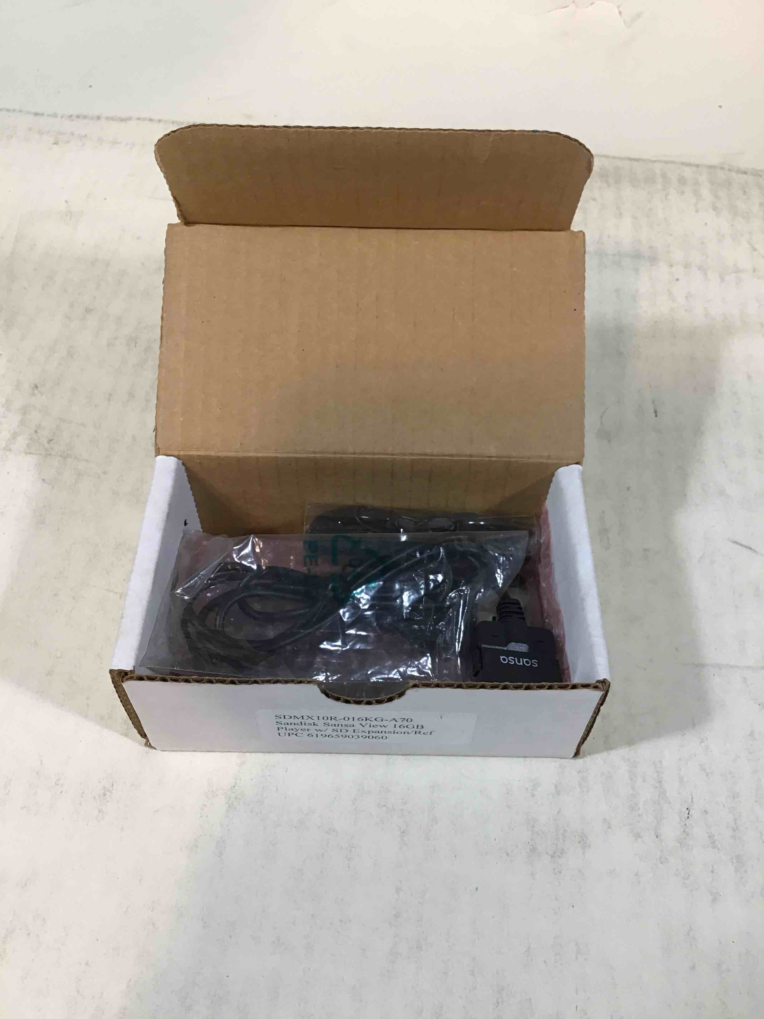 https://s3.amazonaws.com/lotting-images-prod/bidfta/RED3589640_1759520902414.jpeg