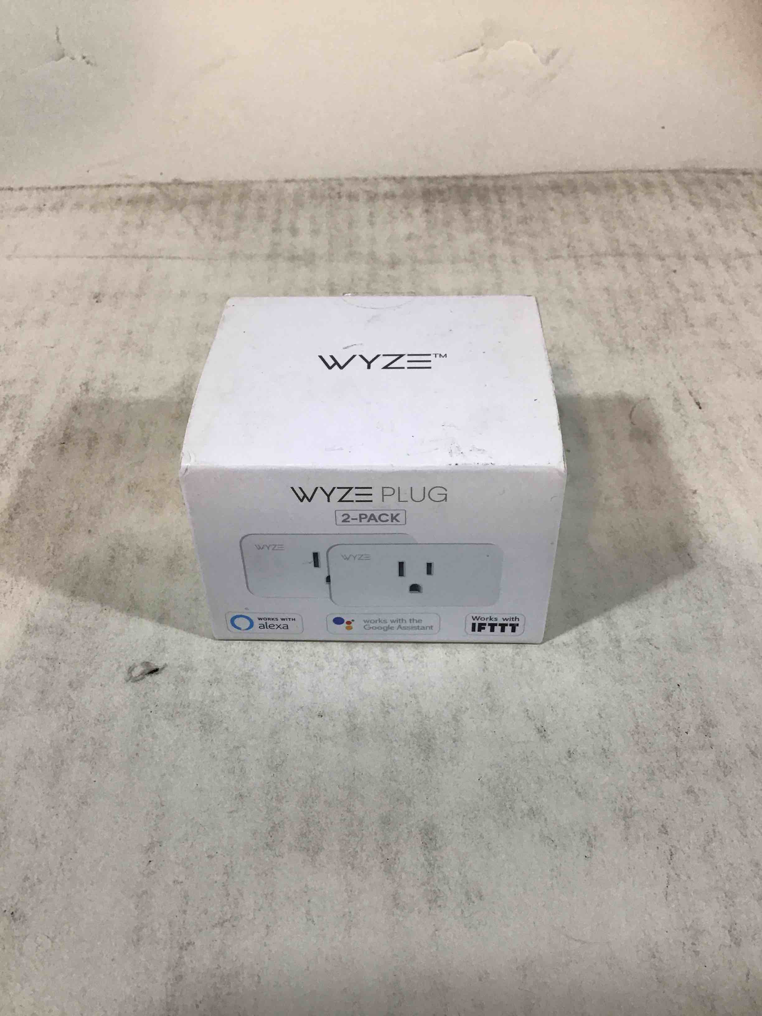 https://s3.amazonaws.com/lotting-images-prod/bidfta/RED3589641_1759520752439.jpeg
