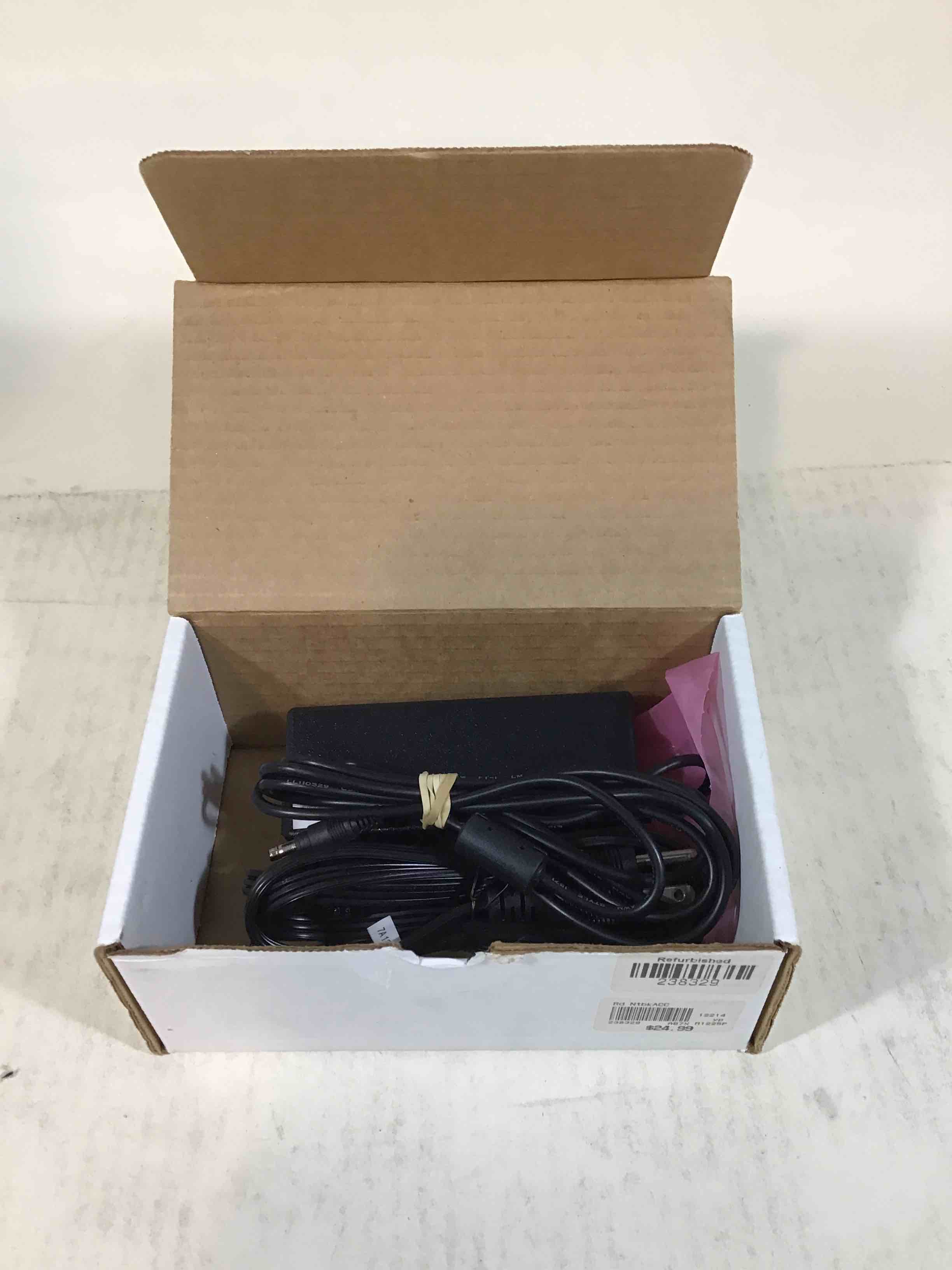 https://s3.amazonaws.com/lotting-images-prod/bidfta/RED3589680_1759784273096.jpeg