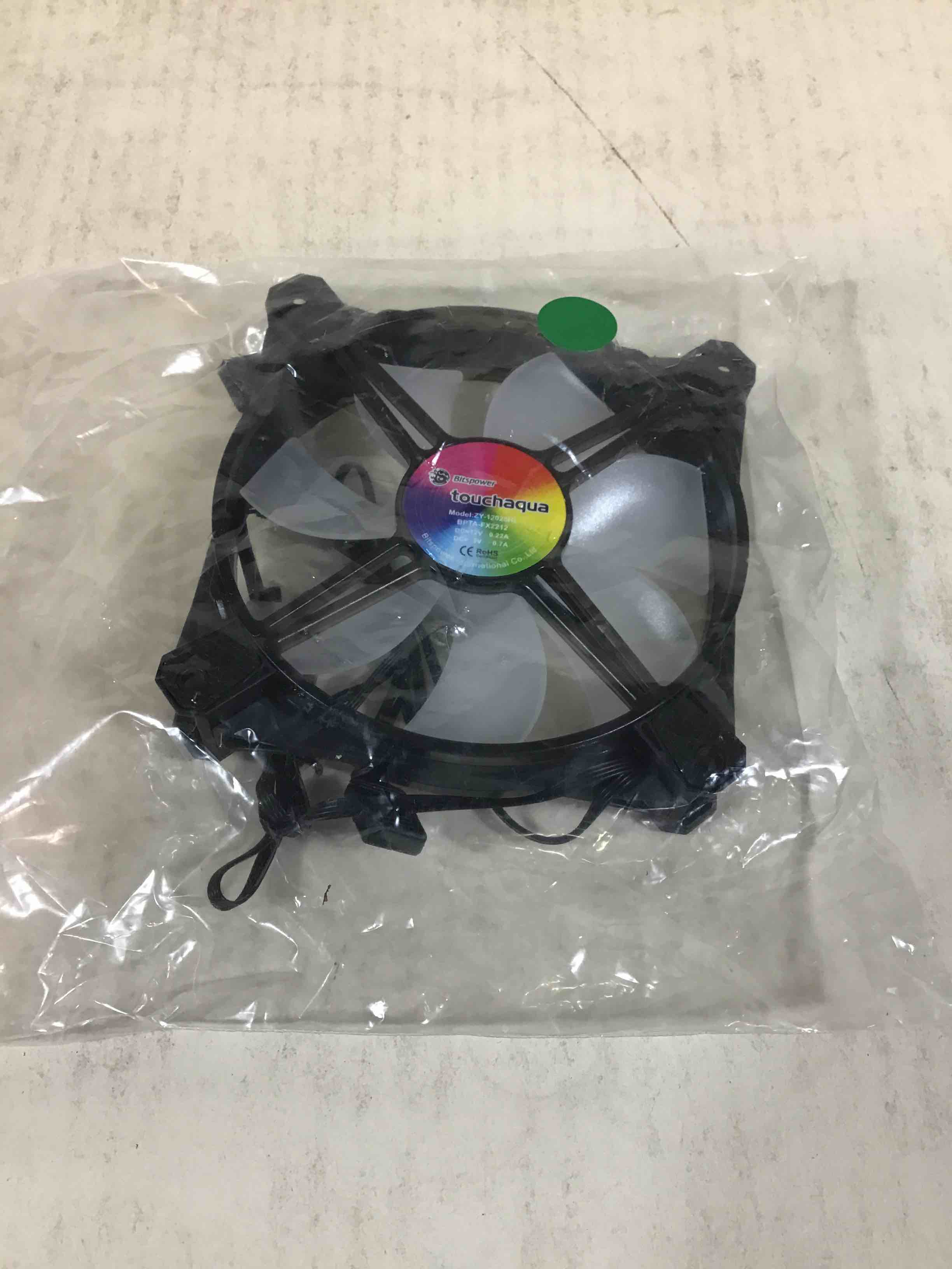 https://s3.amazonaws.com/lotting-images-prod/bidfta/RED3589685_1759784642734.jpeg