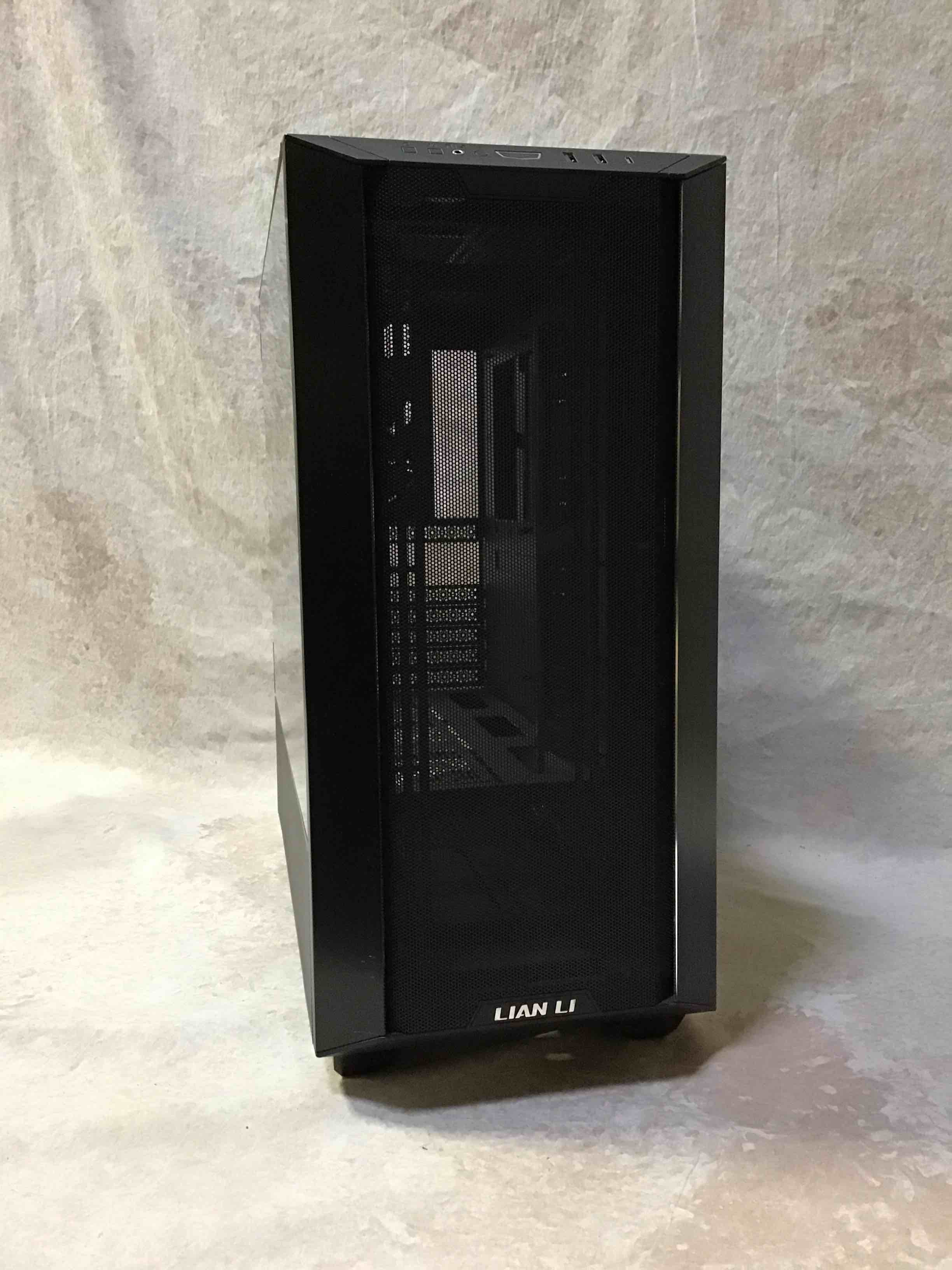 Lian Li Gaming PC Case