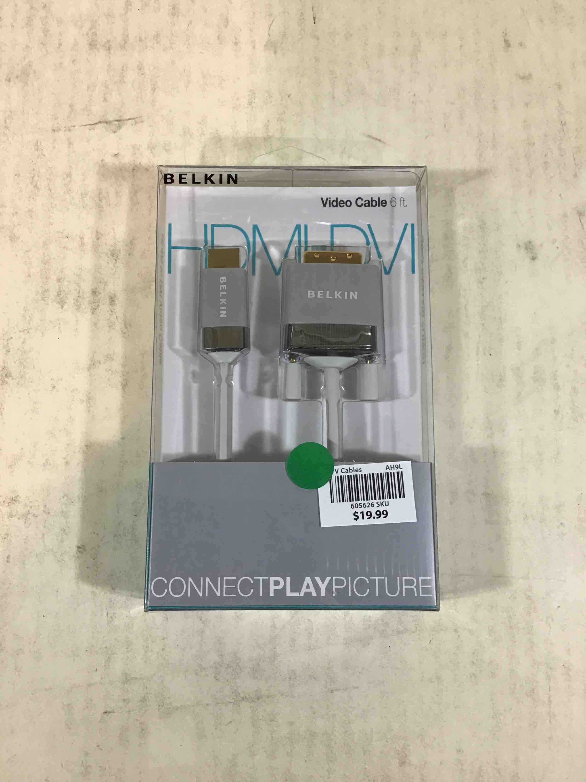 Belkin Video Cable - 71" - White