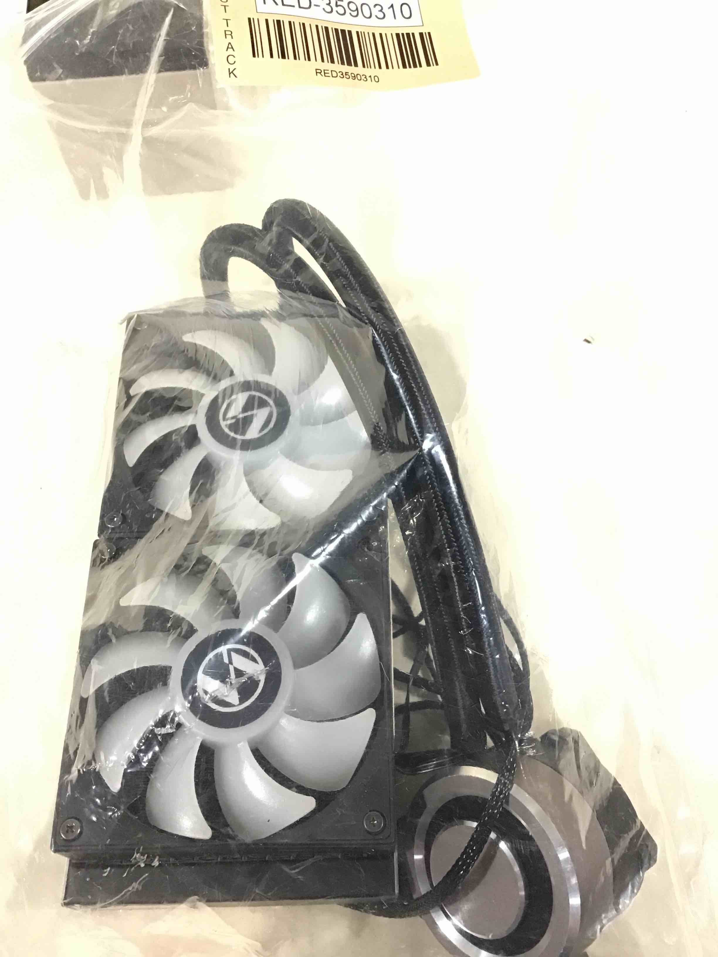 https://s3.amazonaws.com/lotting-images-prod/bidfta/RED3590310_1725037555959.jpeg