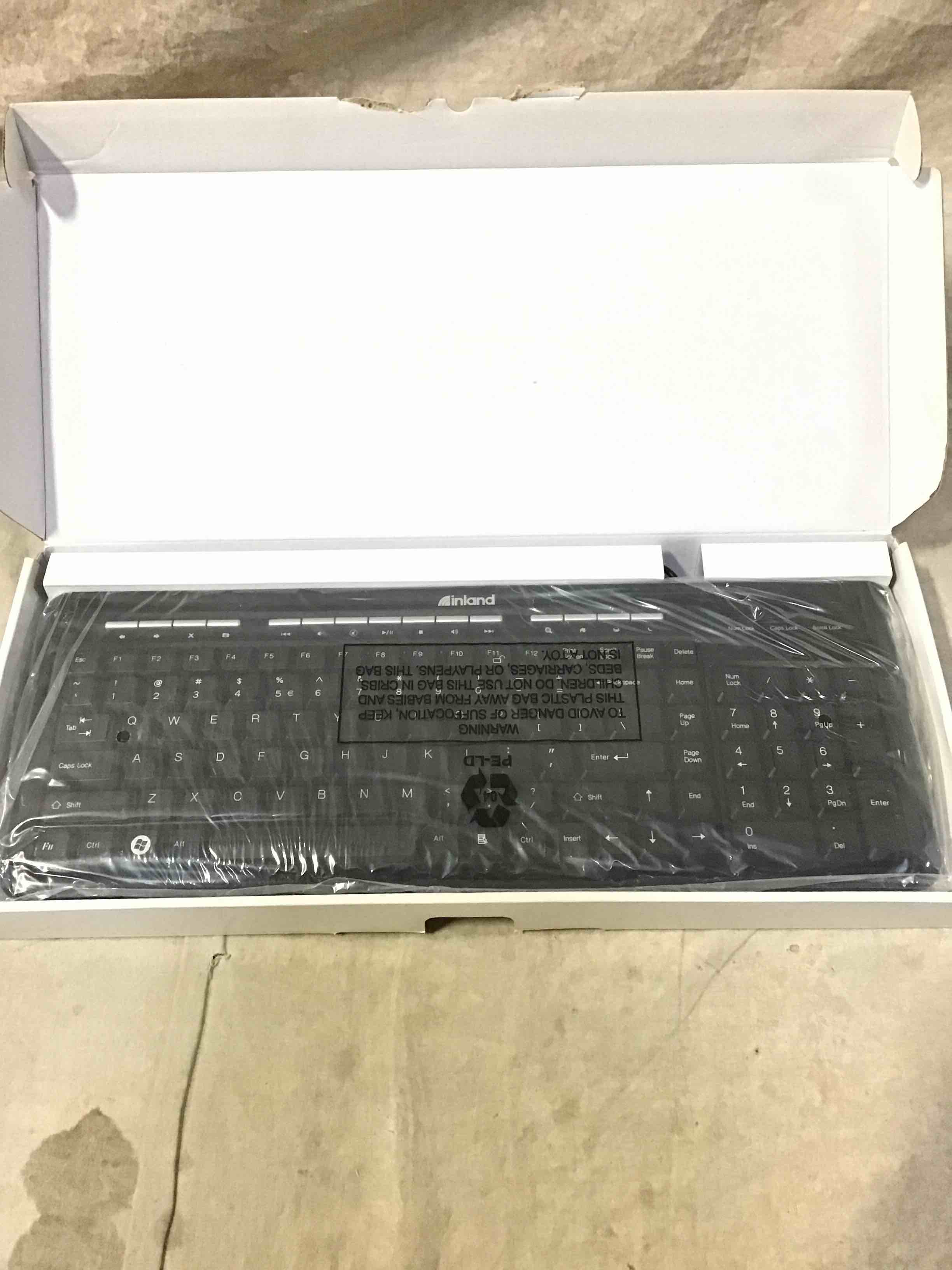 https://s3.amazonaws.com/lotting-images-prod/bidfta/RED3590566_1727817560571.jpeg