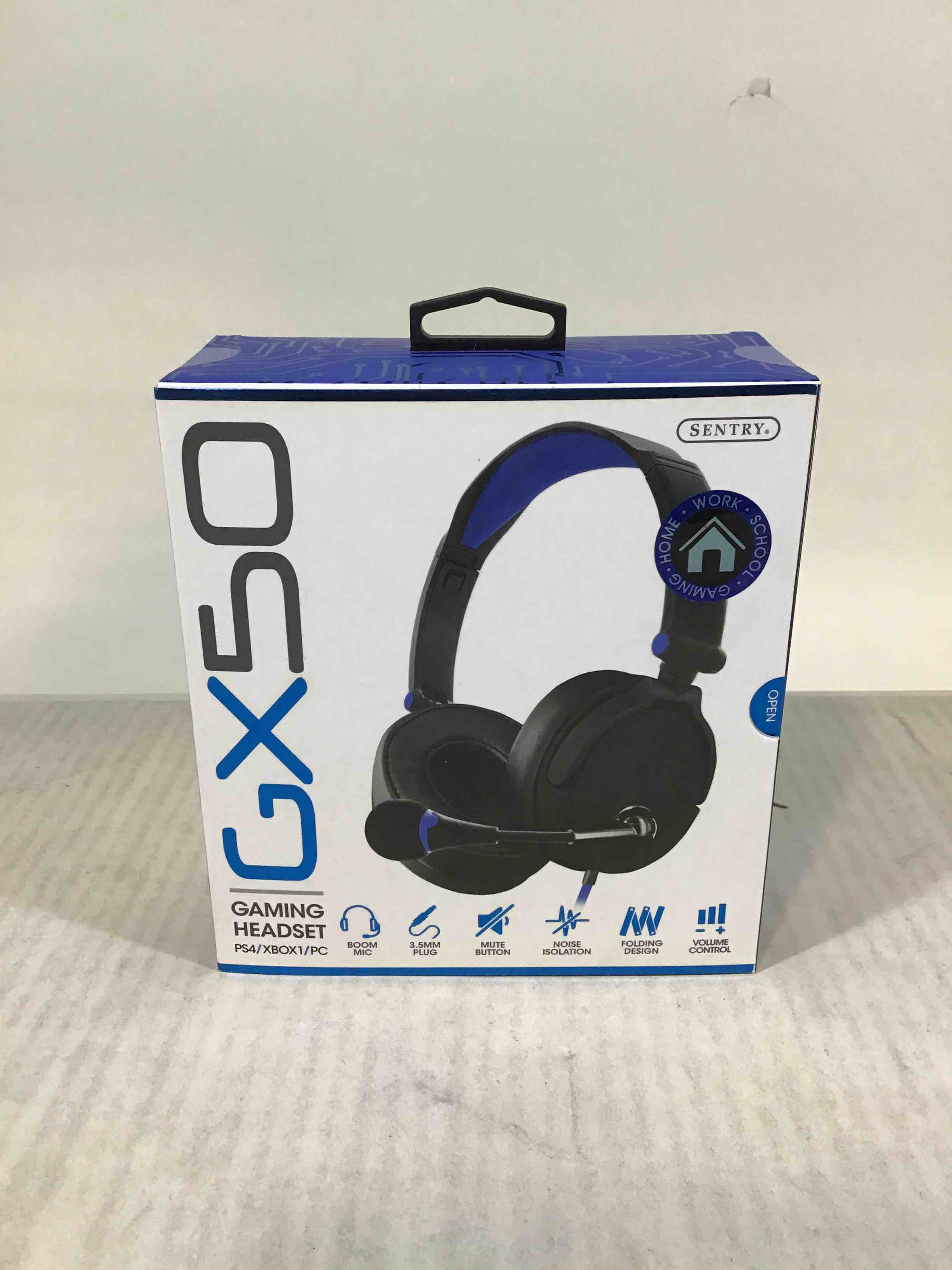 https://s3.amazonaws.com/lotting-images-prod/bidfta/RED3591138_1735066610596.jpeg