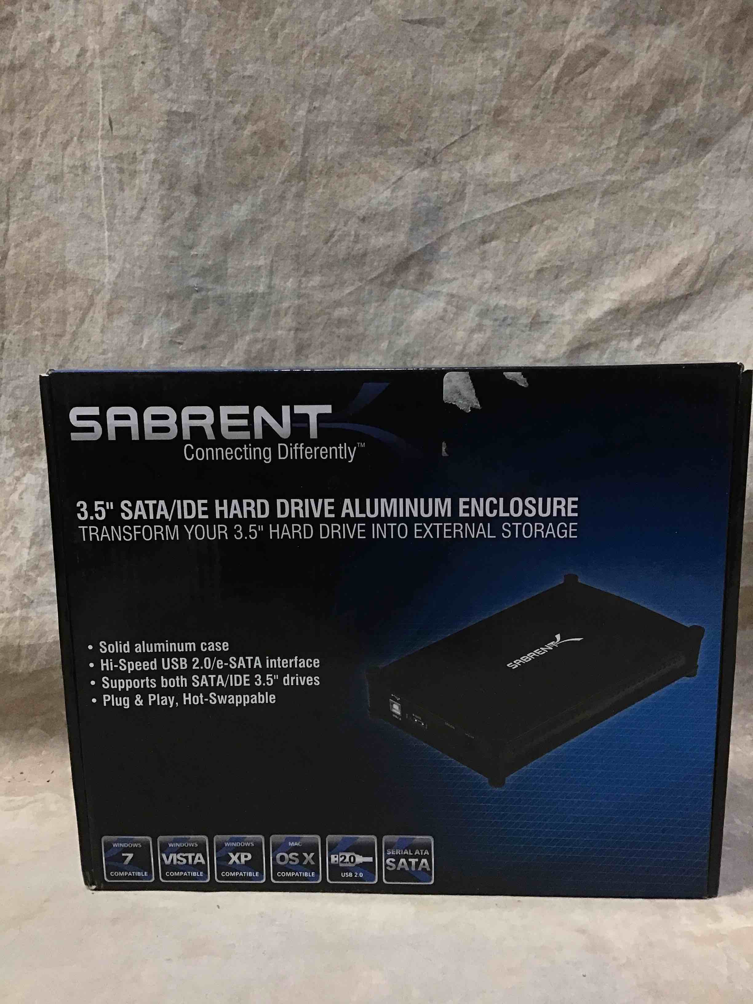 https://s3.amazonaws.com/lotting-images-prod/bidfta/RED3591592_1735839264325.jpeg