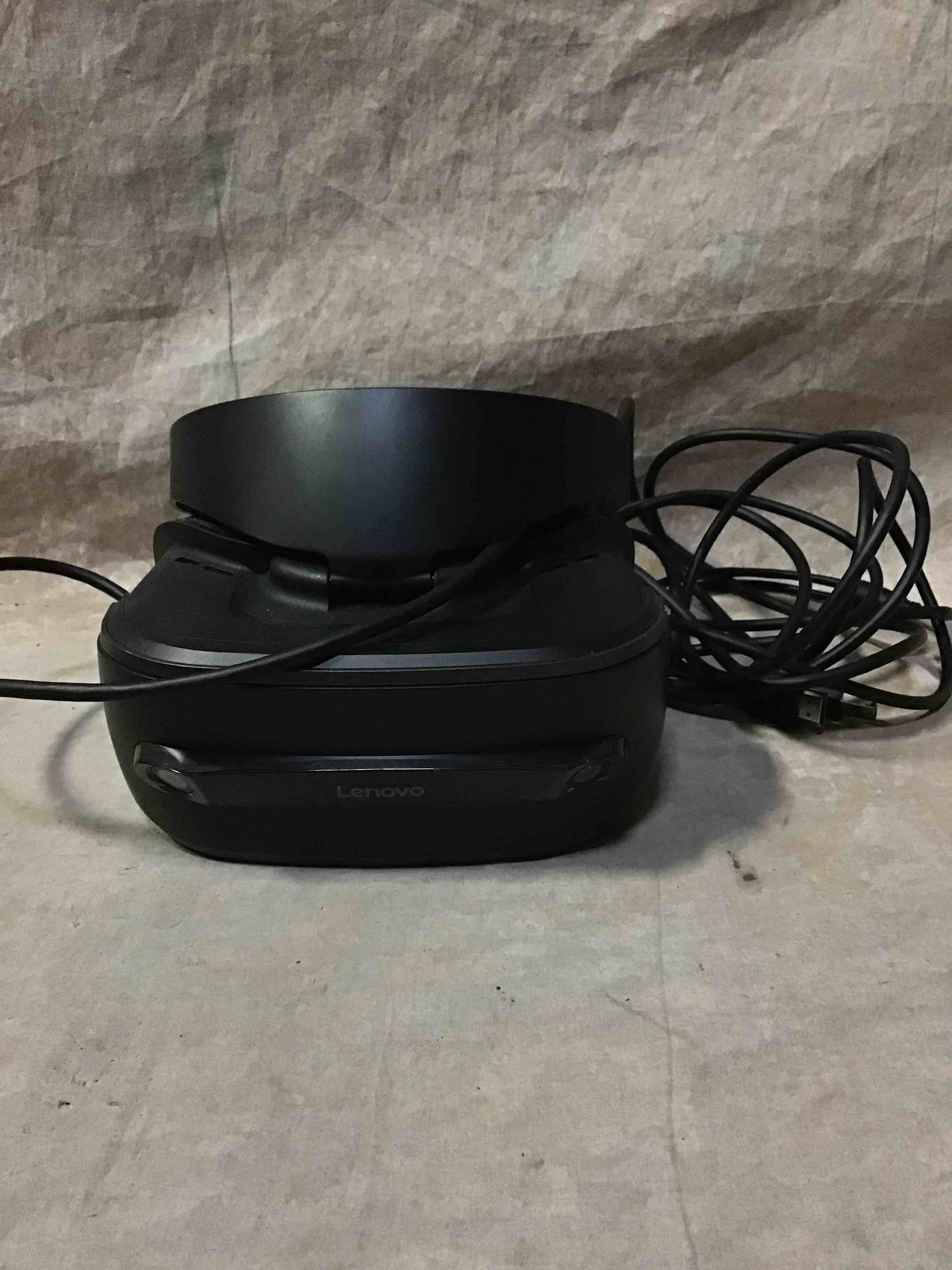 https://s3.amazonaws.com/lotting-images-prod/bidfta/RED3591602_1735840597589.jpeg