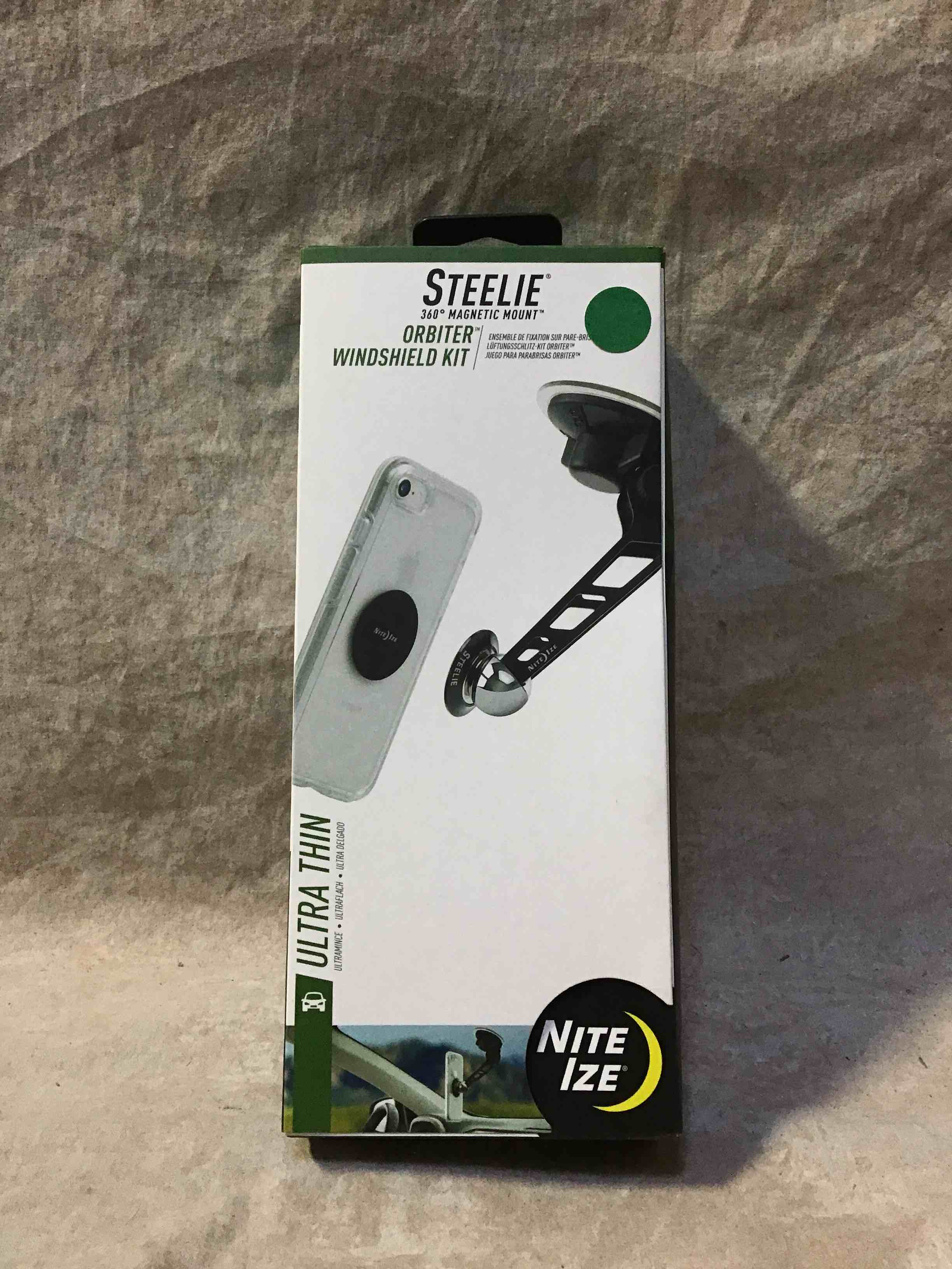 https://s3.amazonaws.com/lotting-images-prod/bidfta/RED3591909_1737745737109.jpeg
