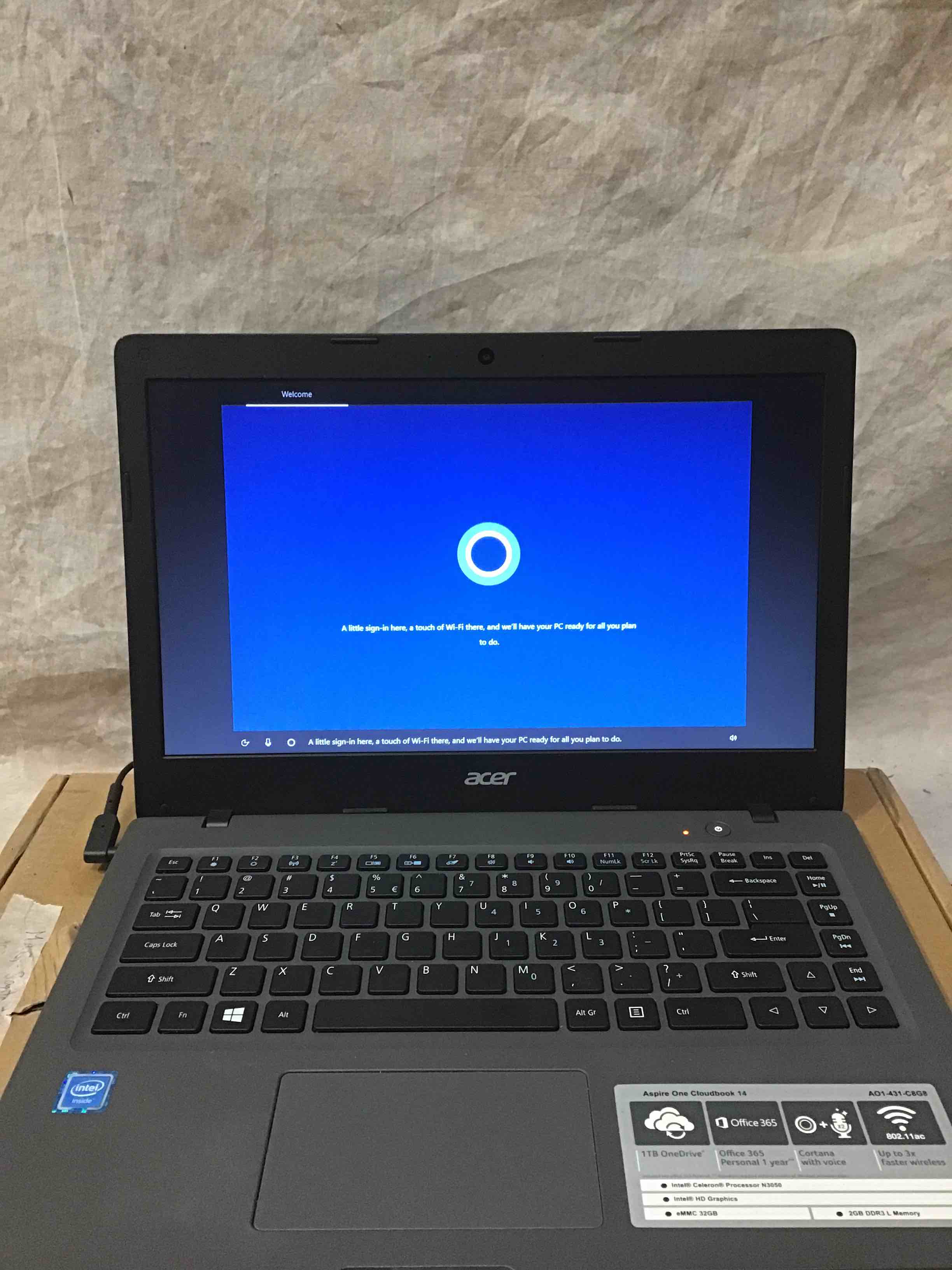 Acer One Cloudbook 14