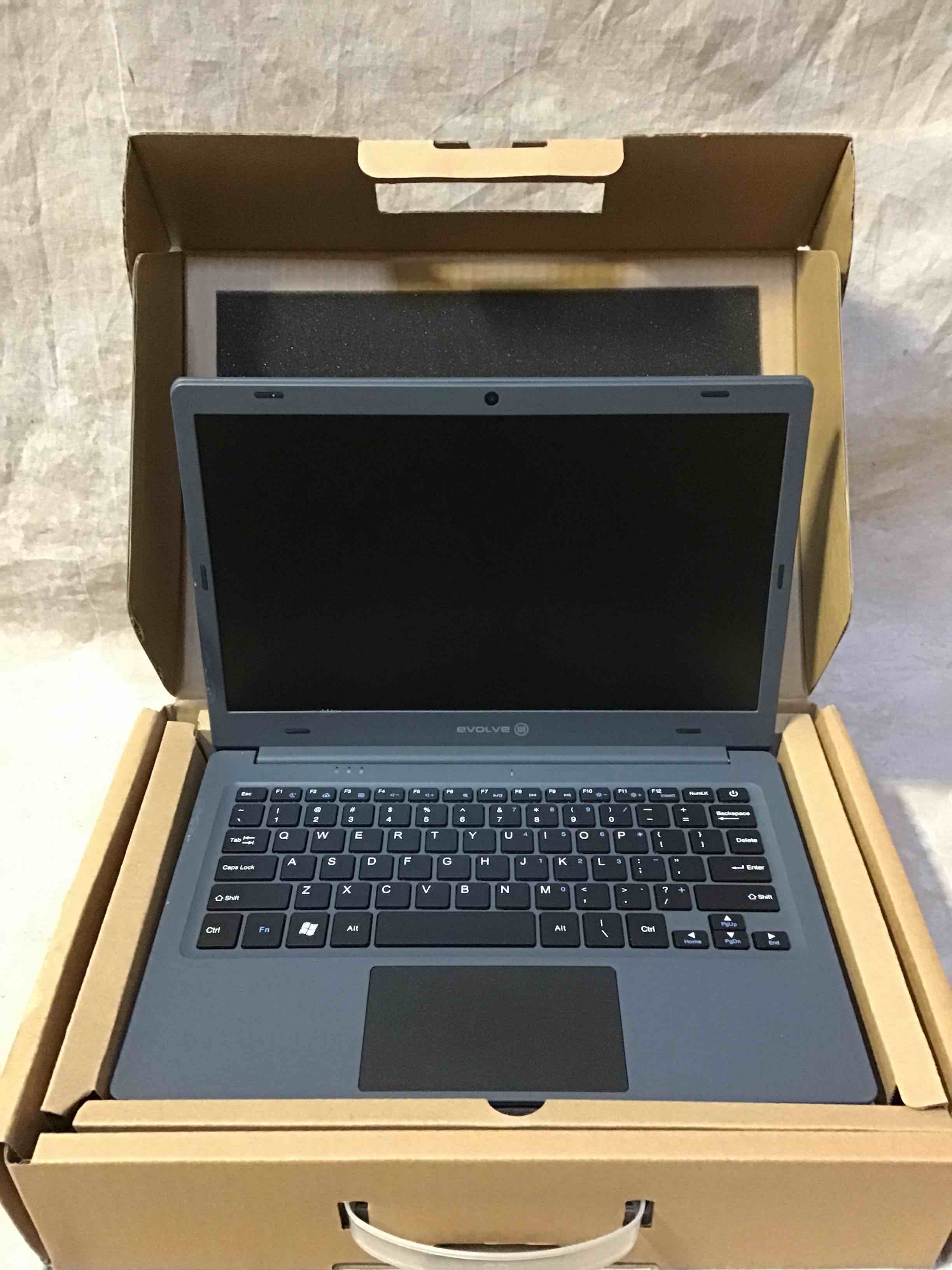 Maestro Evolve 3 Laptop