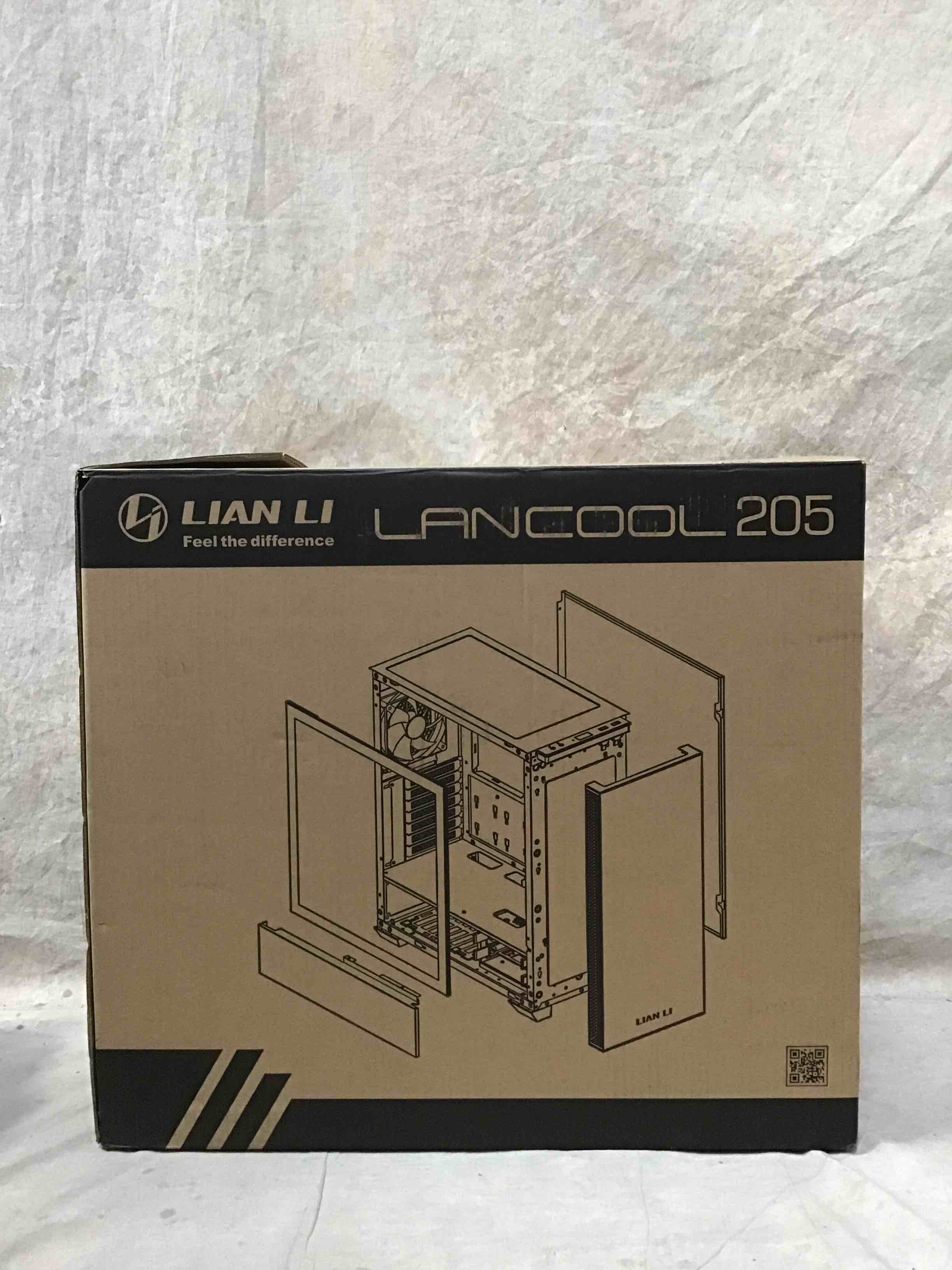 https://s3.amazonaws.com/lotting-images-prod/bidfta/RED3592415_1740243794552.jpeg