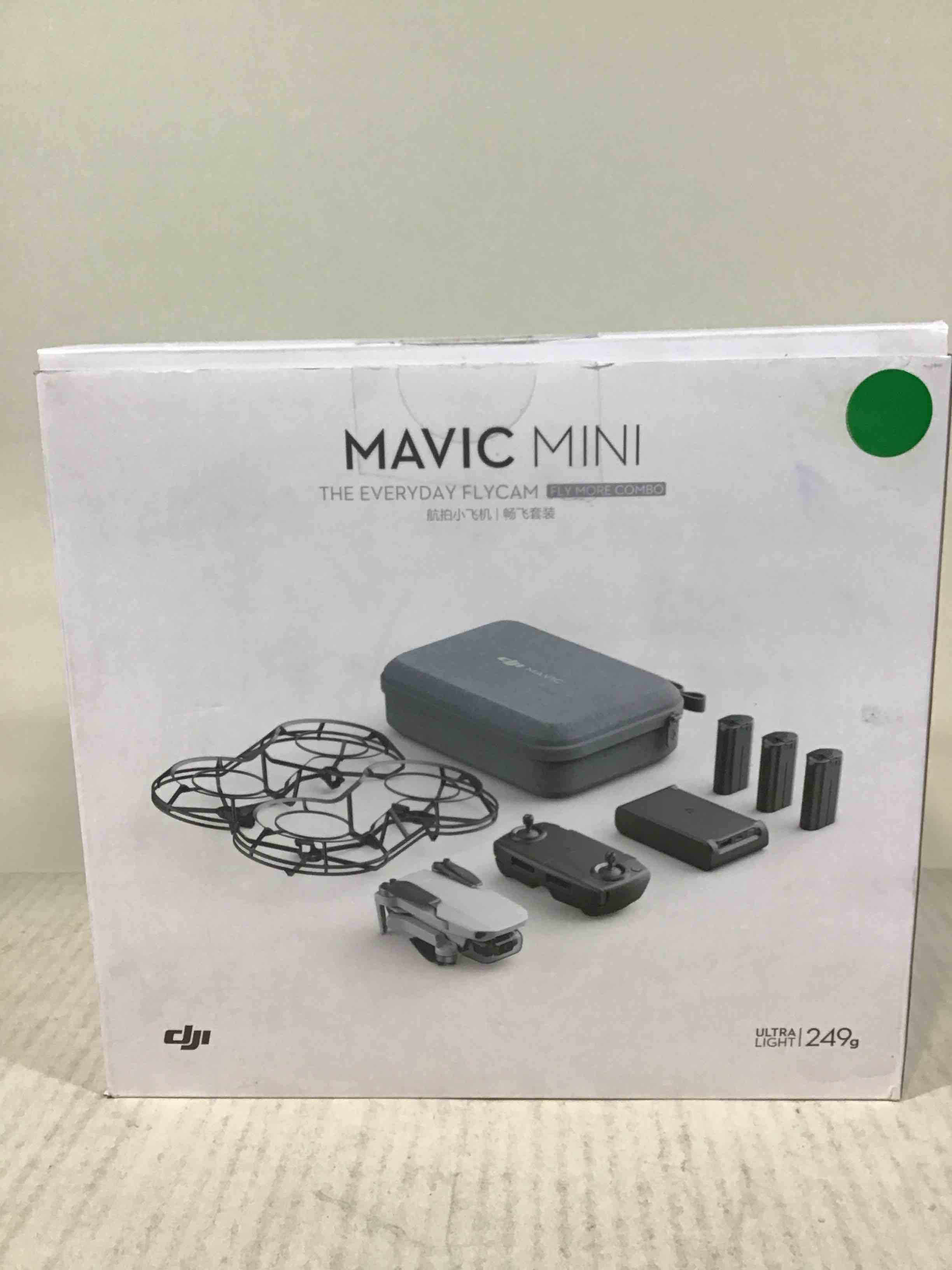 DJI Mavic Mini Combo - Drone FlyCam Quadcopter UAV with 2.7K Camera 3-Axis Gimbal GPS 30min Flight Time, less than 0.55lbs, Gray