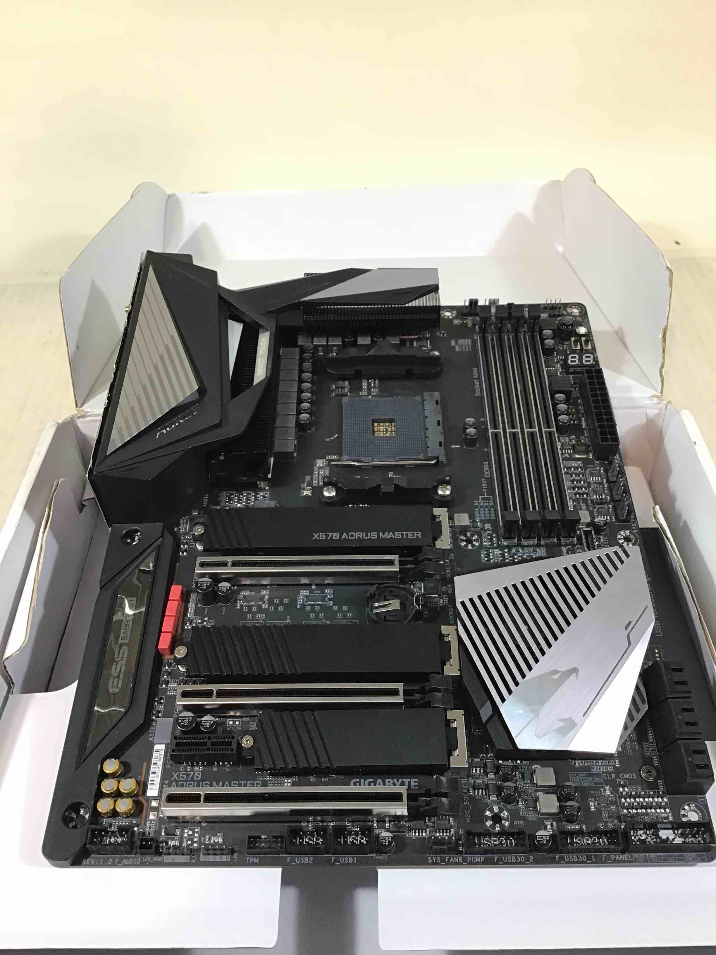 Aorus X570 Master Gigabyte Motherboard 