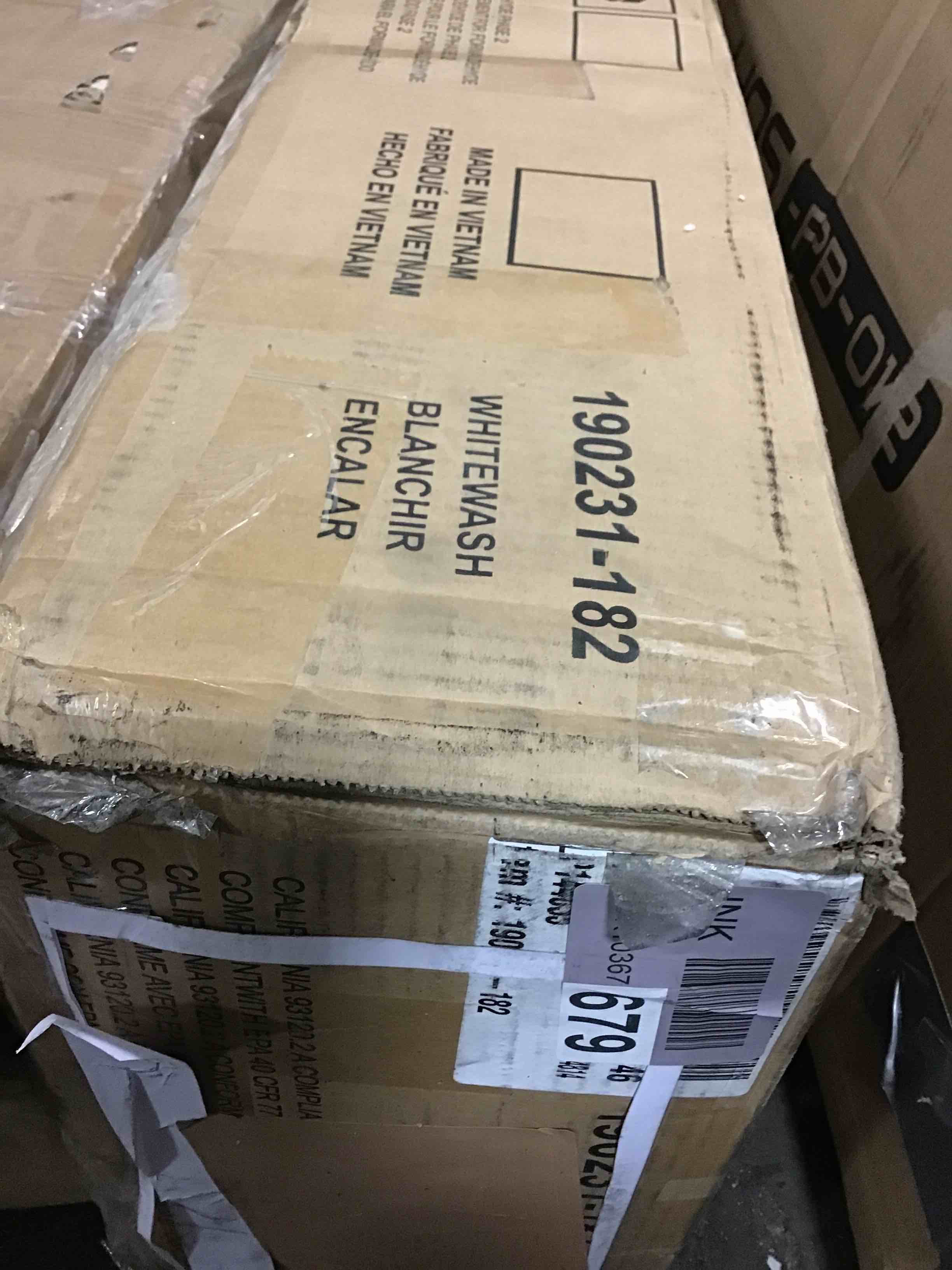 https://s3.amazonaws.com/lotting-images-prod/bidfta/RED3600104_1692881312166.jpeg