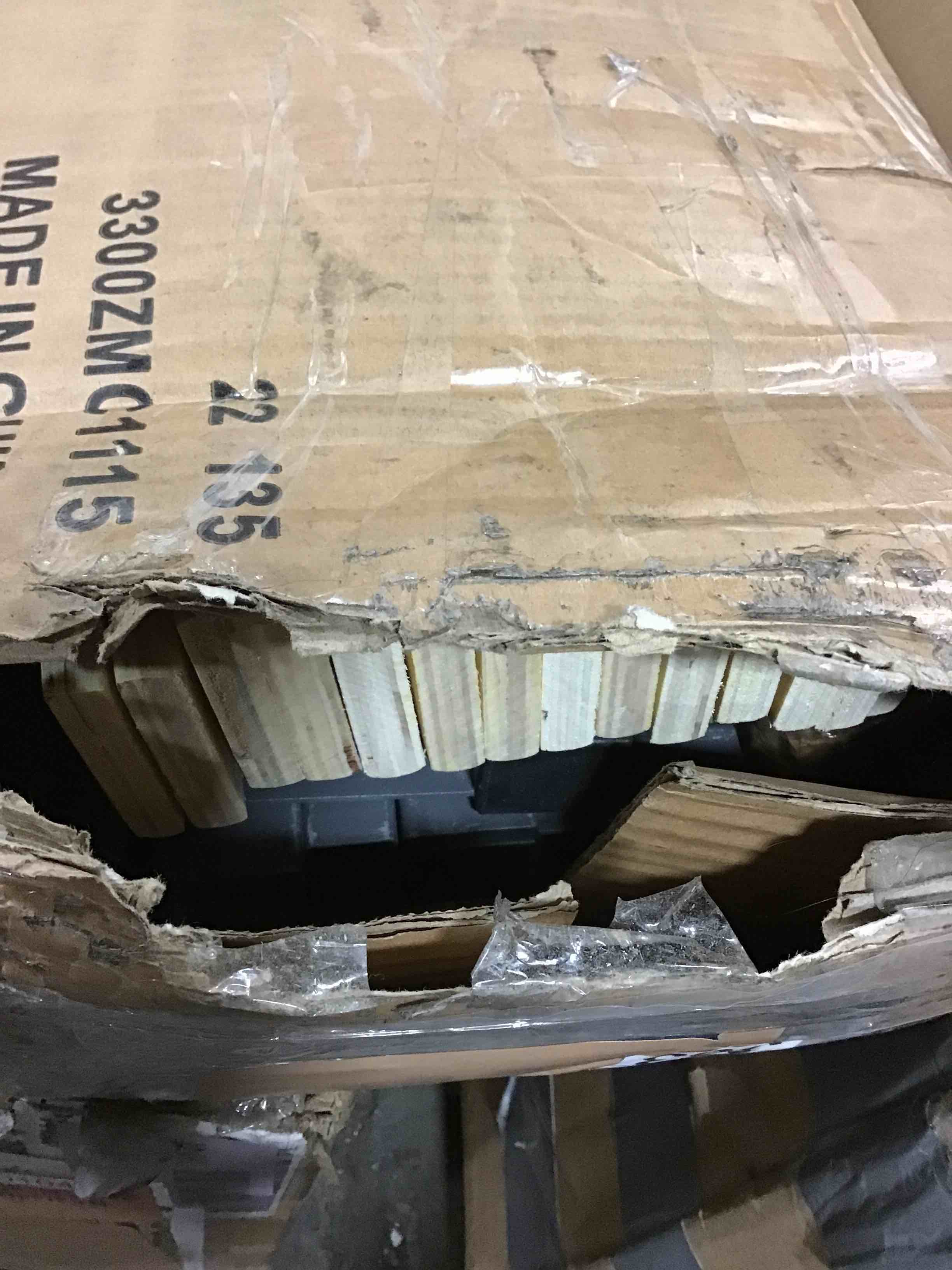 https://s3.amazonaws.com/lotting-images-prod/bidfta/RED3600105_1692882082476.jpeg
