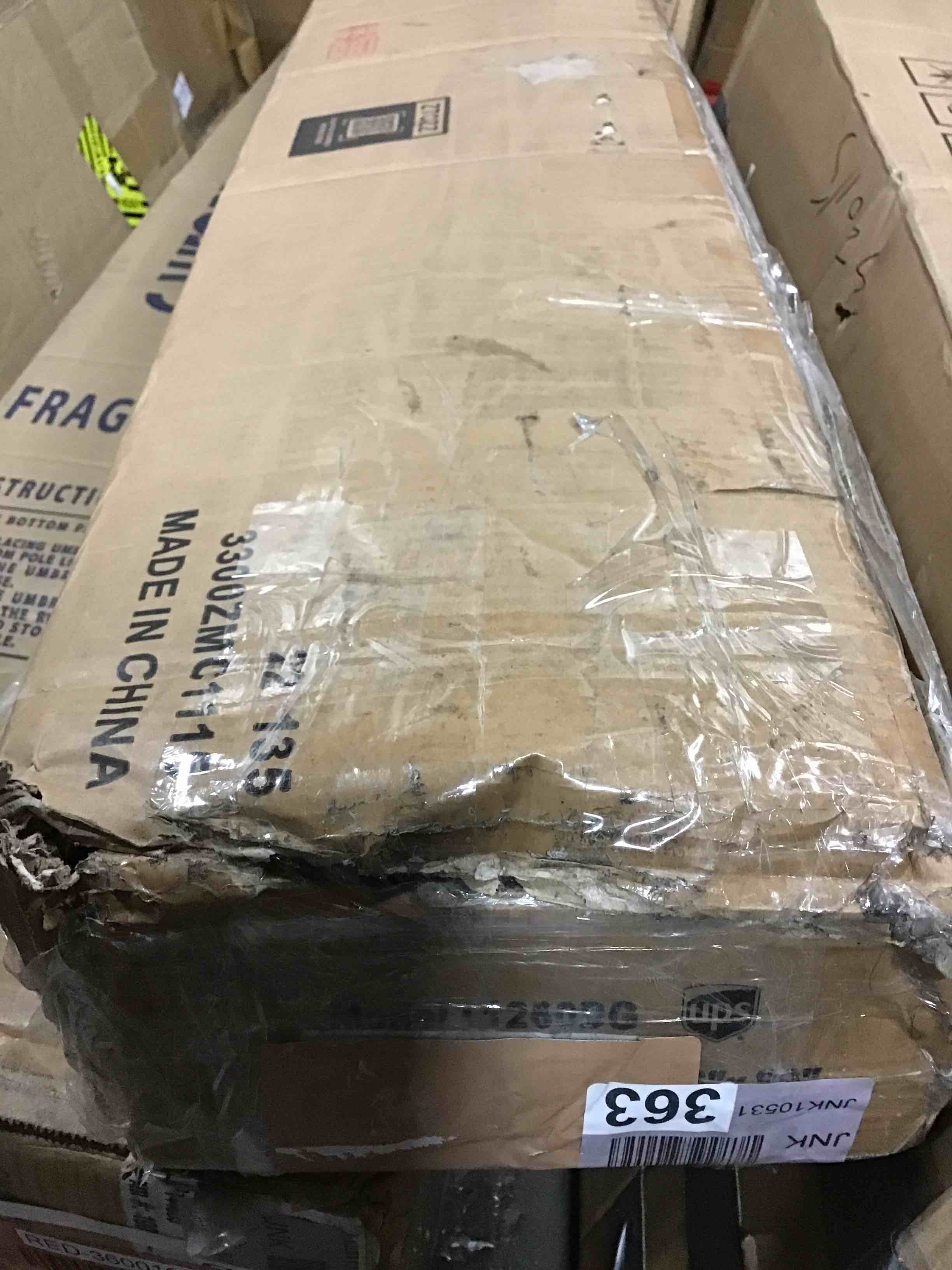 https://s3.amazonaws.com/lotting-images-prod/bidfta/RED3600105_1692882098767.jpeg