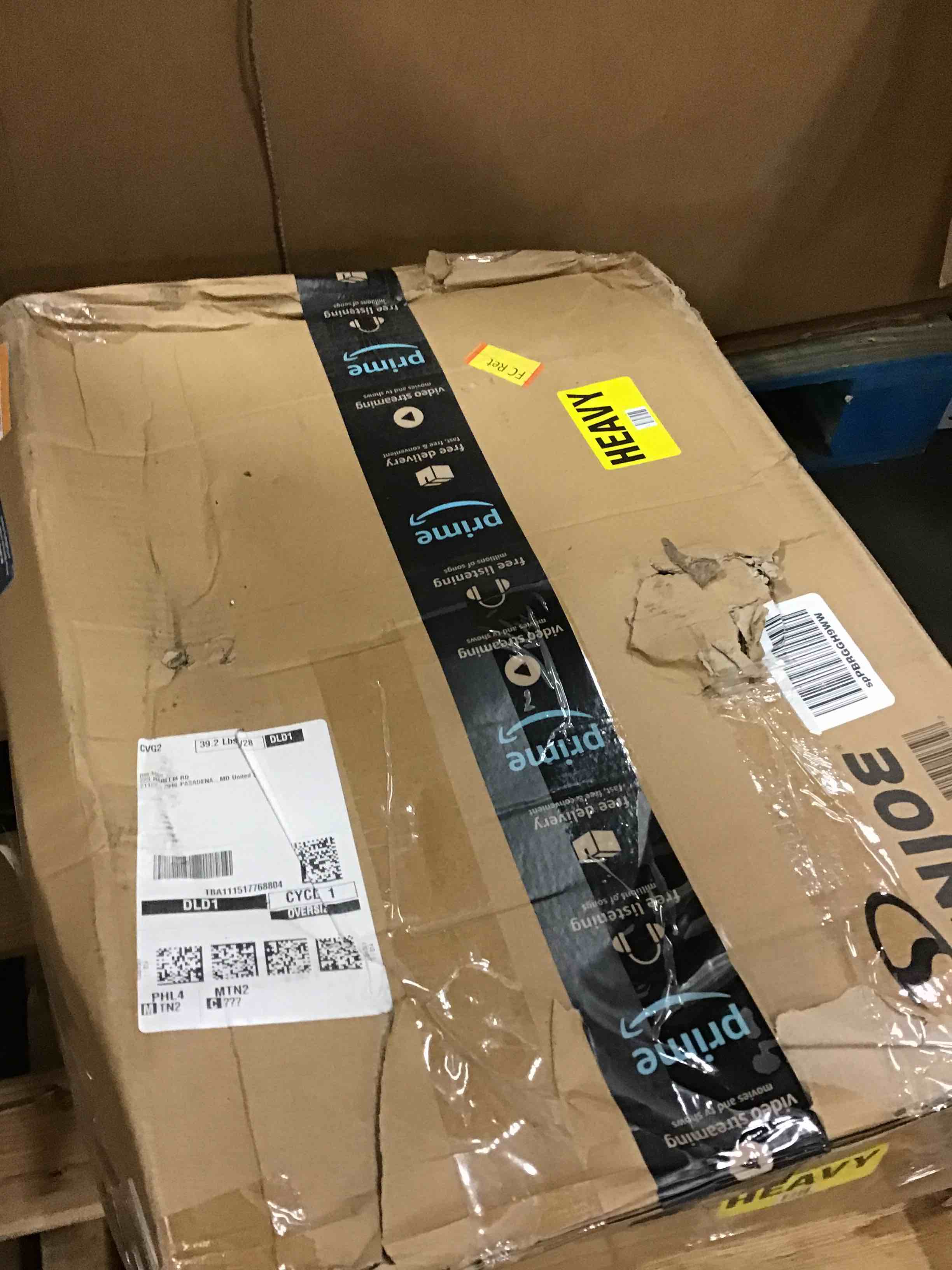 https://s3.amazonaws.com/lotting-images-prod/bidfta/RED3666038_1688672307629.jpeg