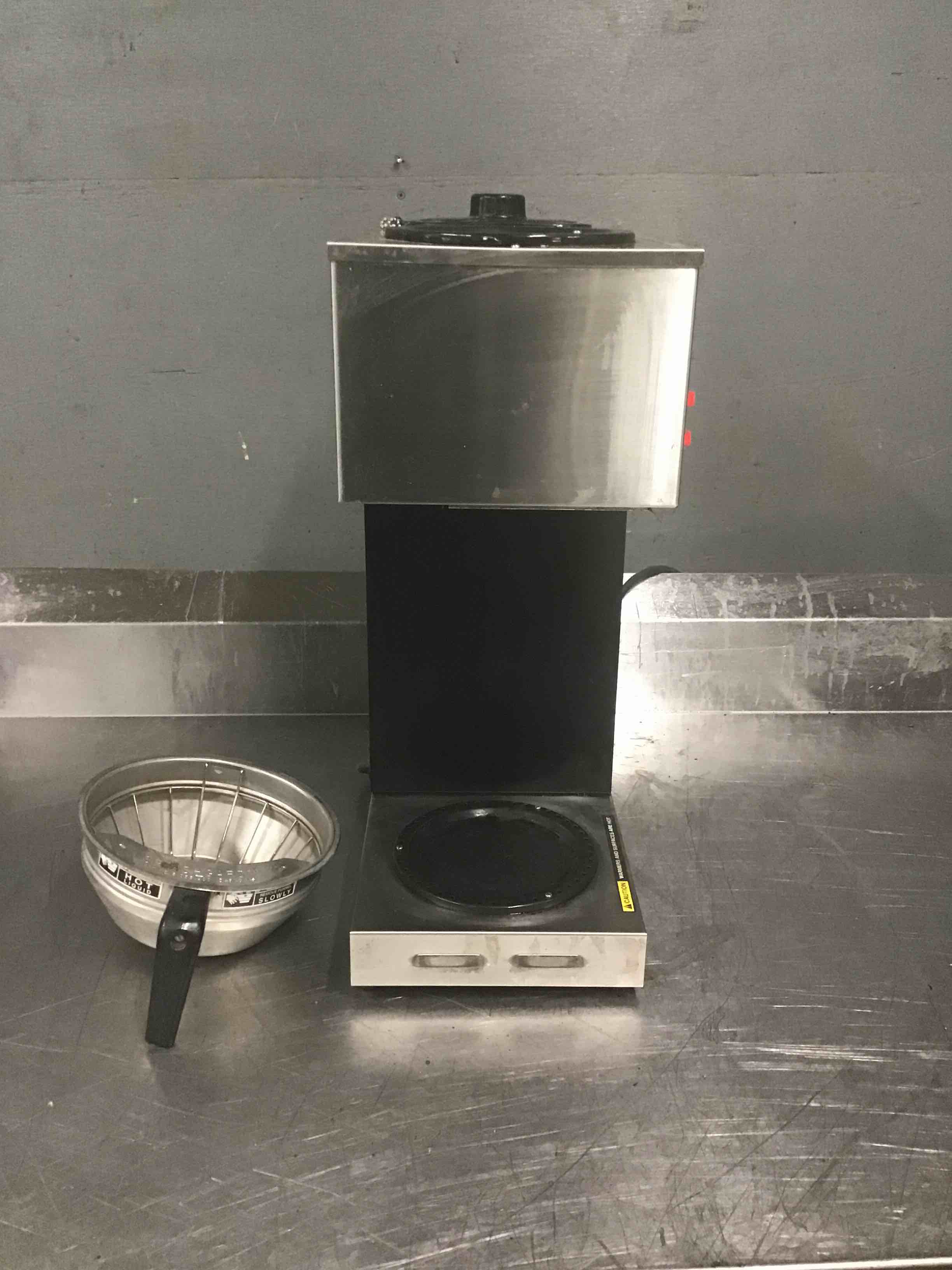 Bunn 12 Cup Pourover Coffee Brewer With 2 Warmers