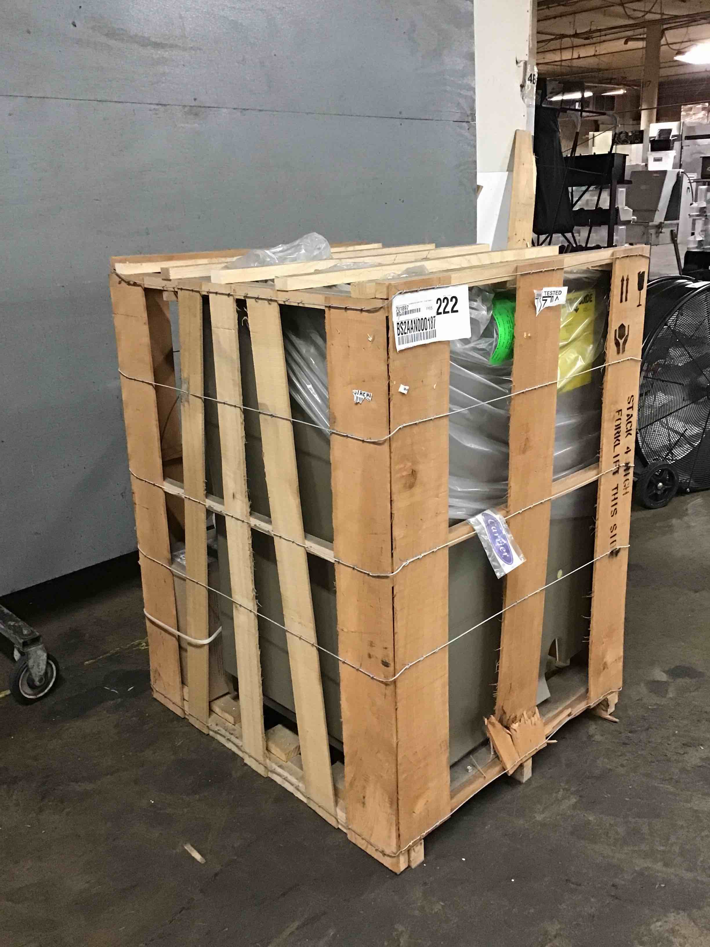 https://s3.amazonaws.com/lotting-images-prod/bidfta/RED3668963_1721049955077.jpeg