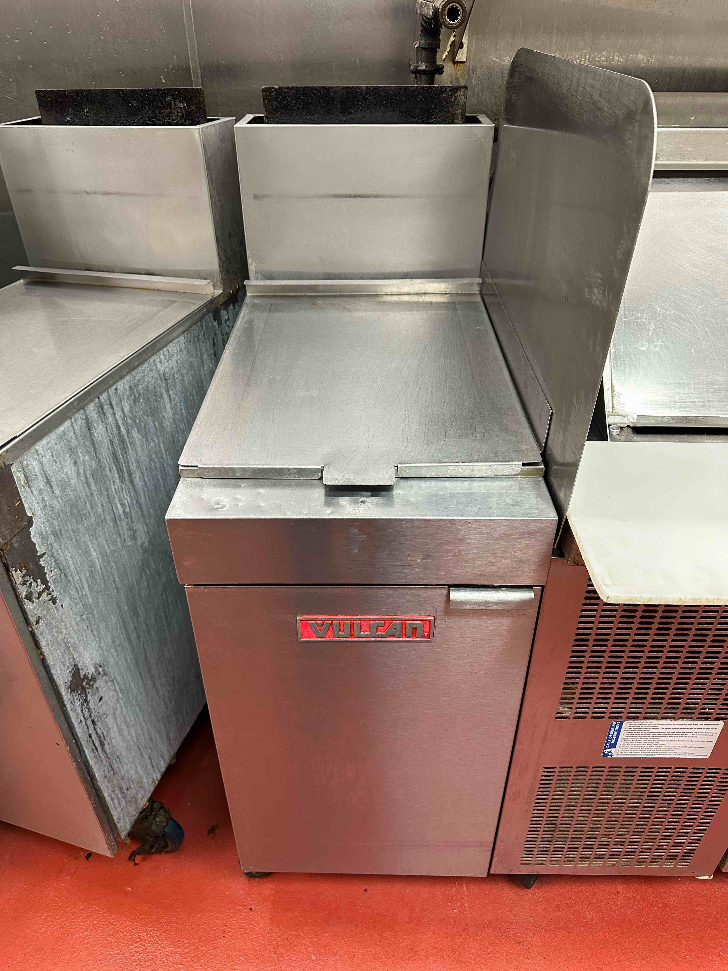 Vulcan 35-40 LB Stainless Steel Natural Gas Fryer