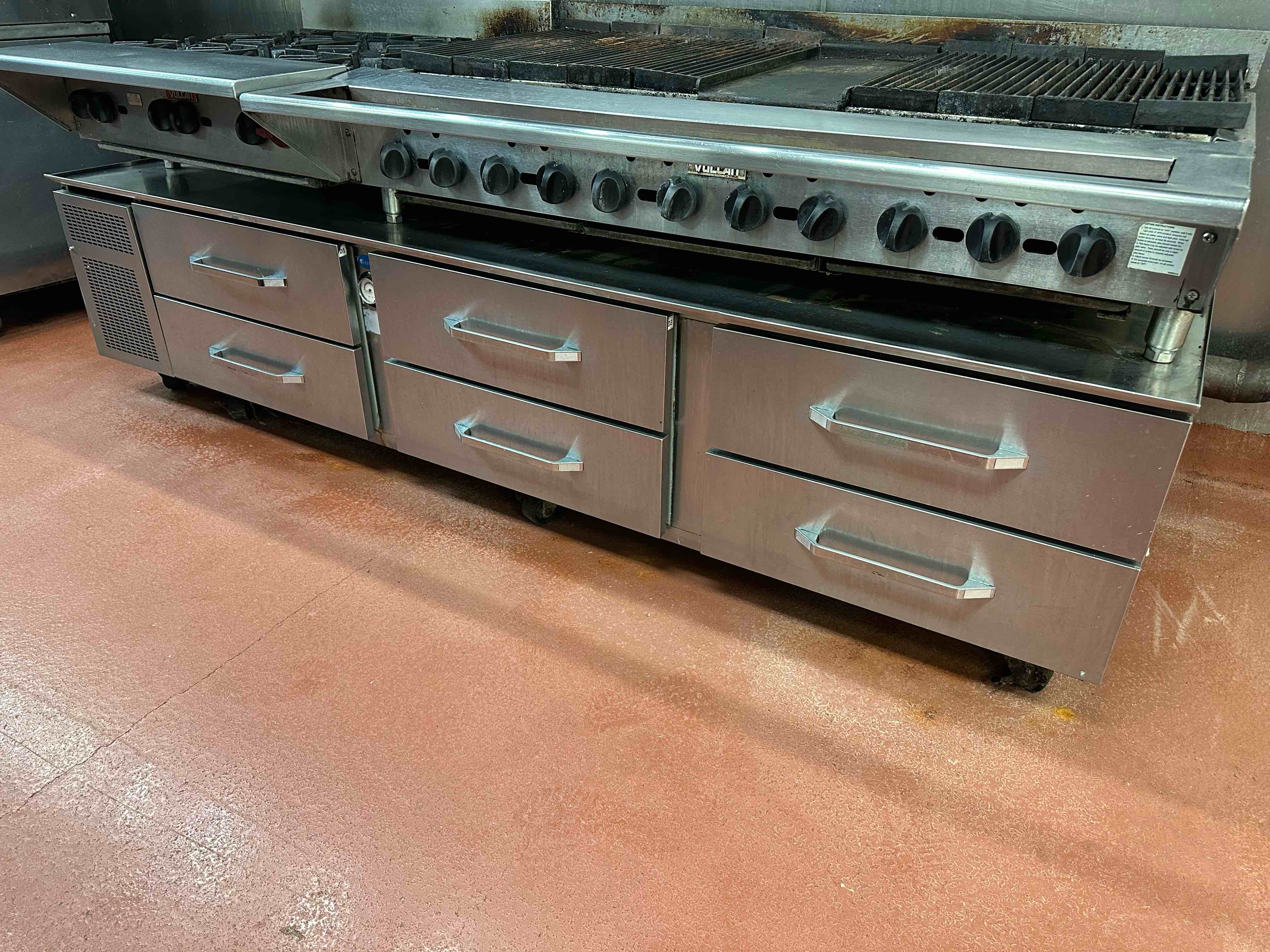 2017 Randell 100 Inch Stainless Steel 6-Drawer Refrigerated Chef Base On Casters