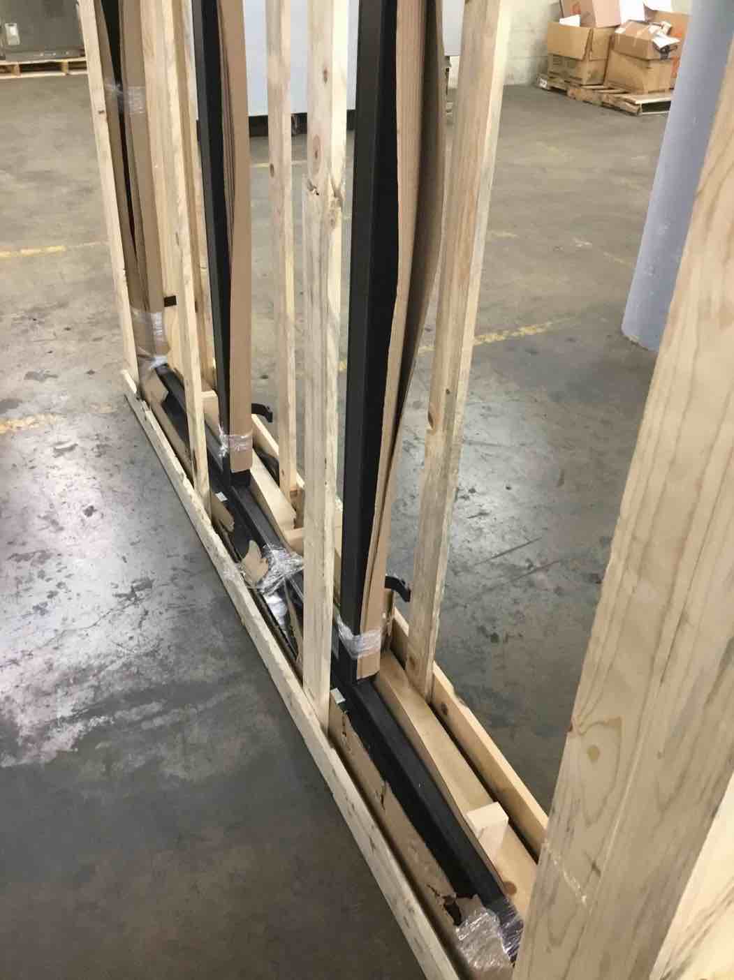 https://s3.amazonaws.com/lotting-images-prod/bidfta/RED3673901_1729533331404.jpeg