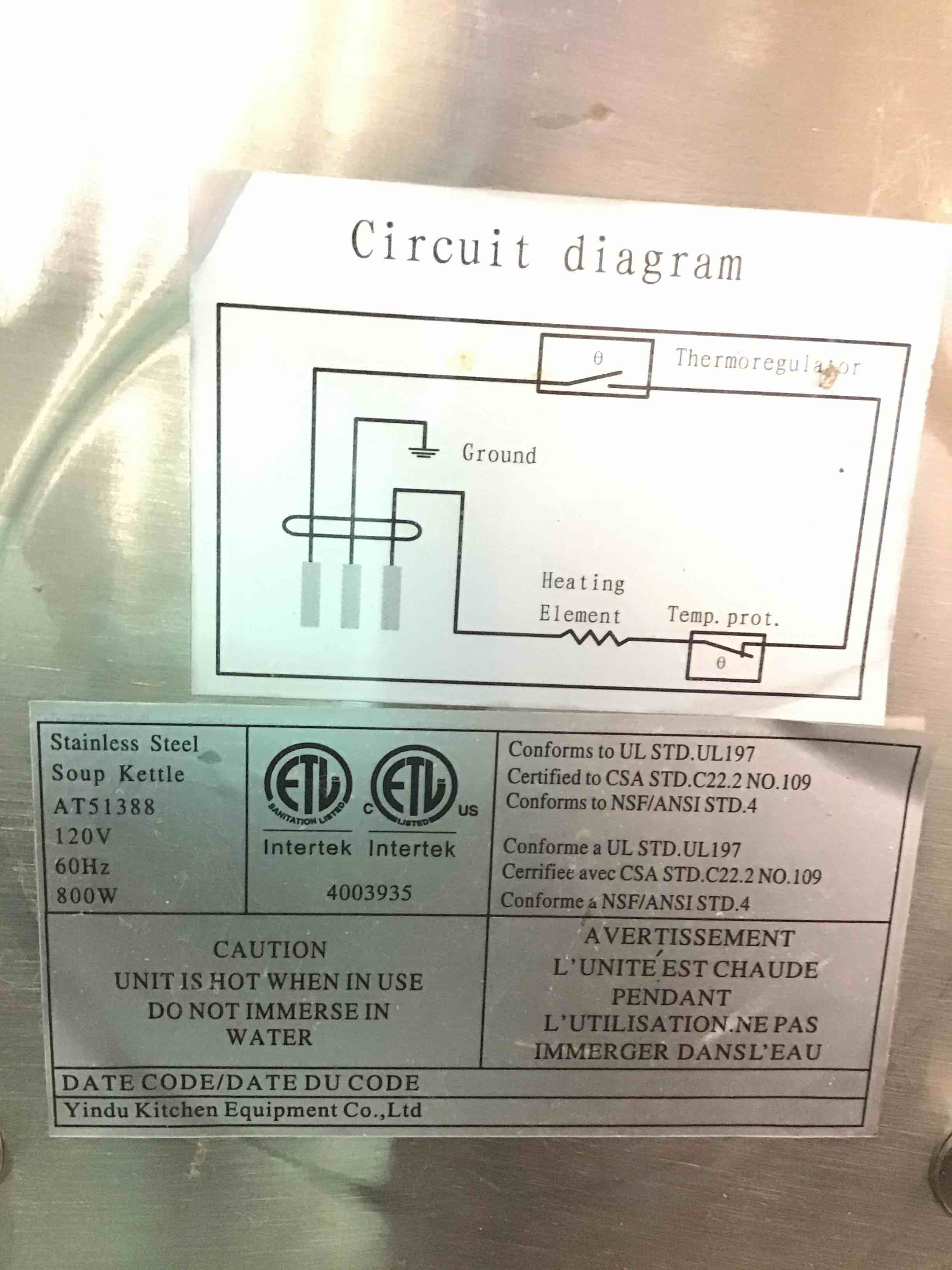https://s3.amazonaws.com/lotting-images-prod/bidfta/RED3675971_1715703825055.jpeg
