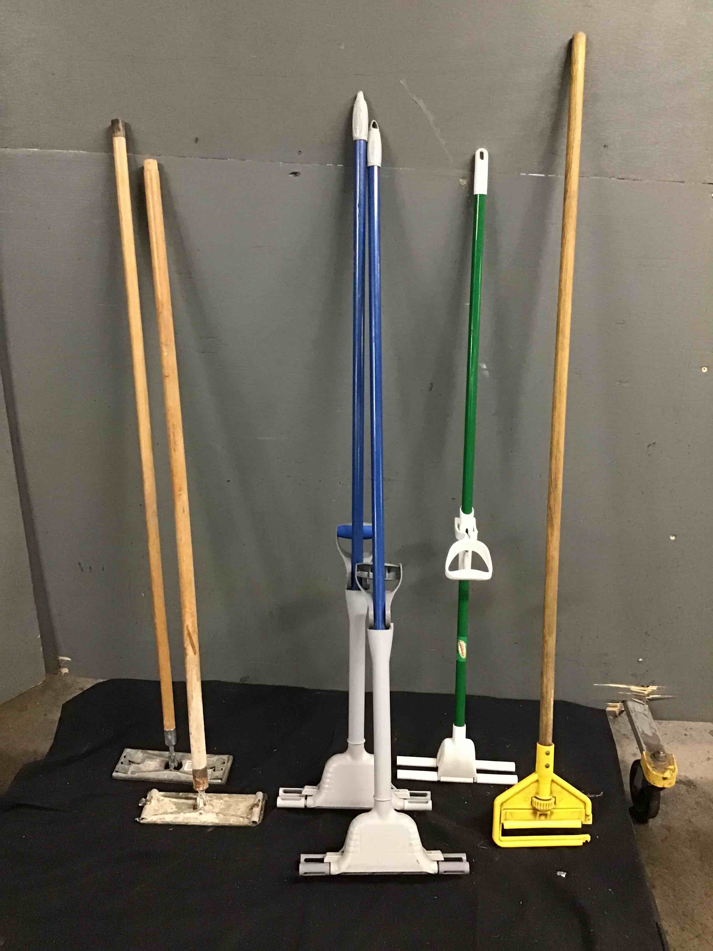 Assorted Mop Handles Including Quickie And Libman