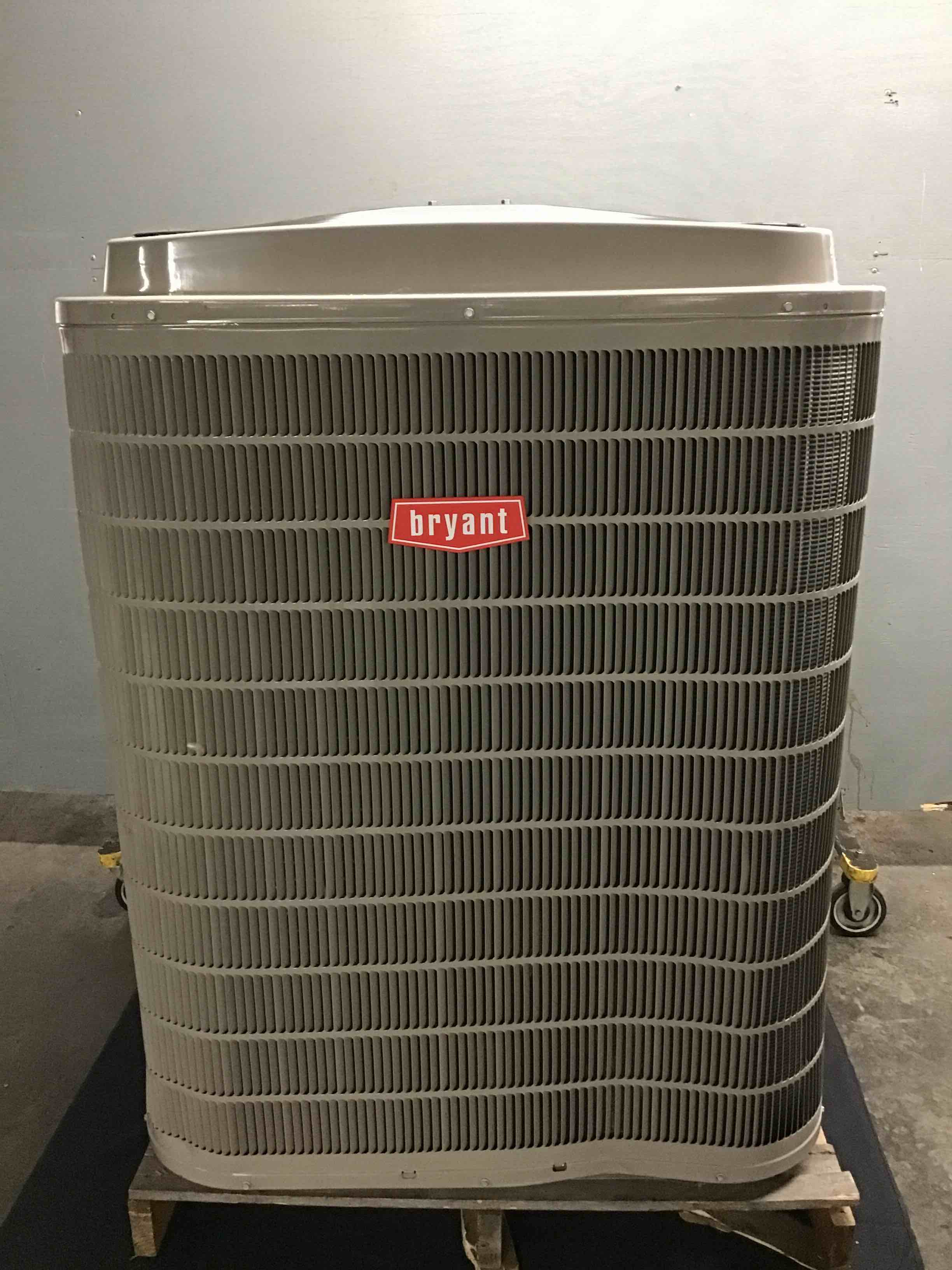 2023 Bryant EVOLUTION EXTREME VARIABLE-SPEED HEAT PUMP