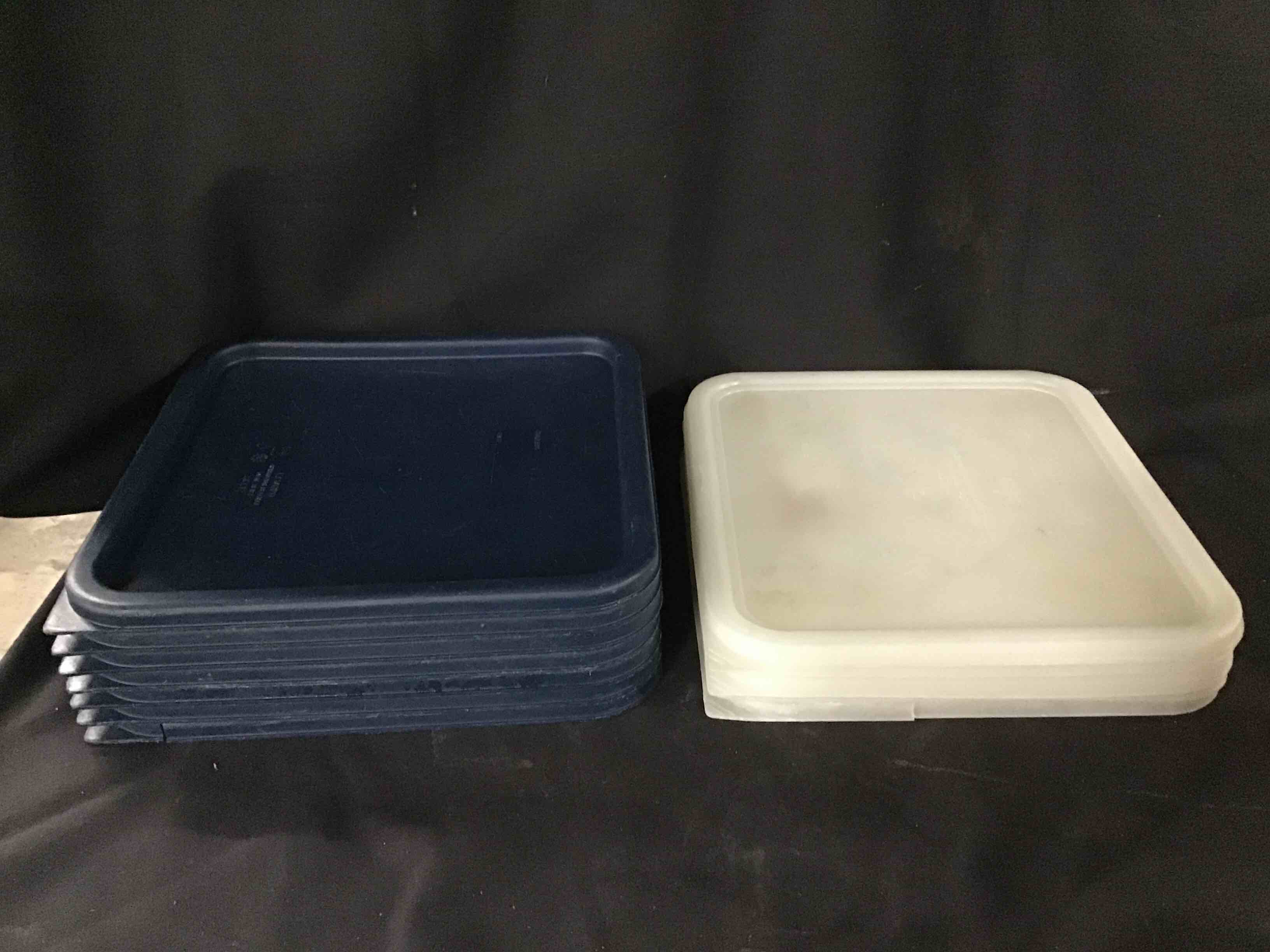 Rubbermaid And Cambro Plastic Lid for 12, 18, And 22 Quart Food Storage