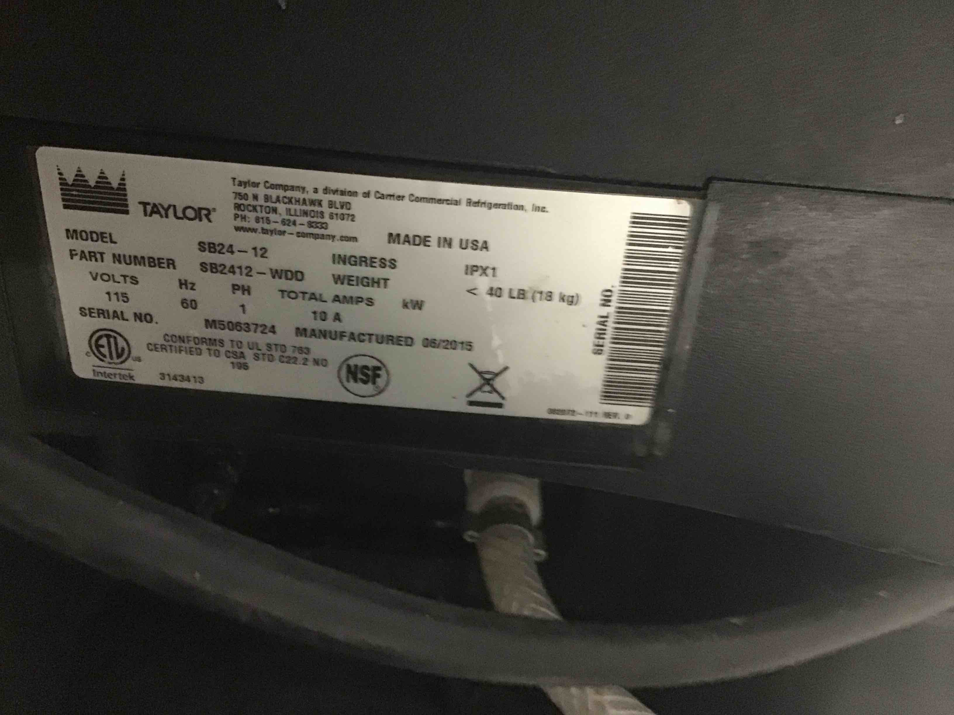 https://s3.amazonaws.com/lotting-images-prod/bidfta/RED3677112_1726493936589.jpeg