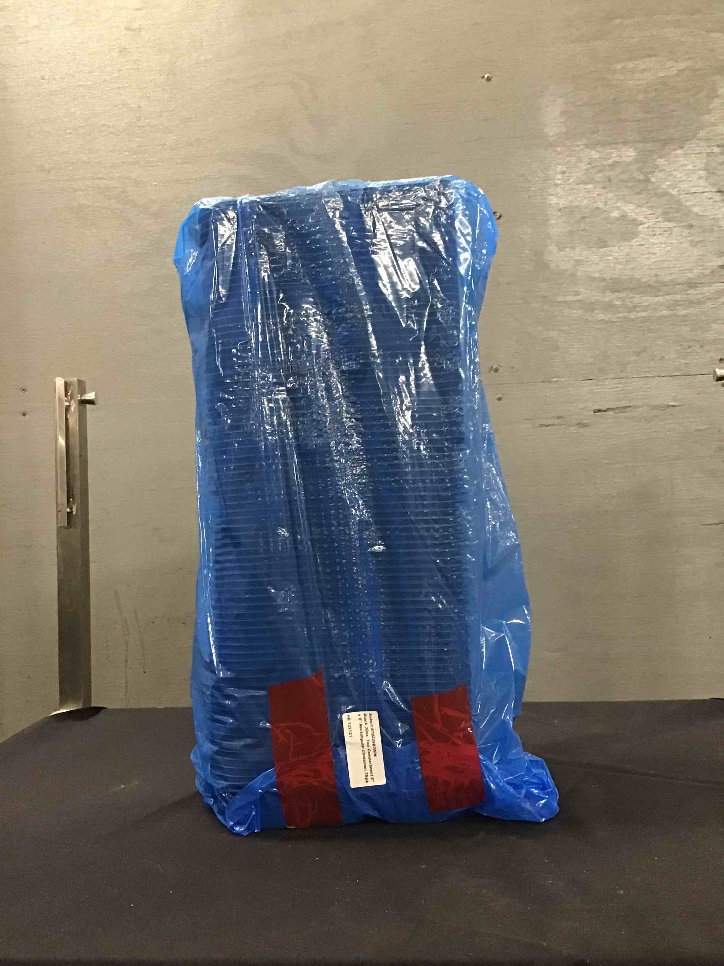 30 Oz. 2-Compartment 6 Inch x 9 Inch Disposable Container, 75/Pack