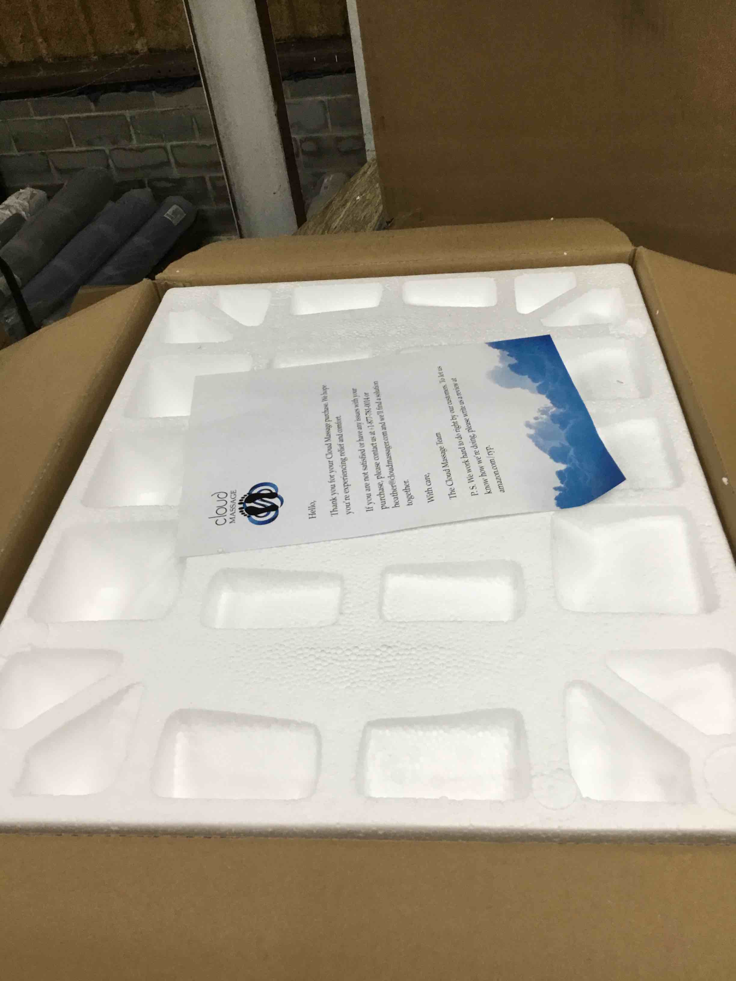 https://s3.amazonaws.com/lotting-images-prod/bidfta/RED3691057_1670964860118.jpeg