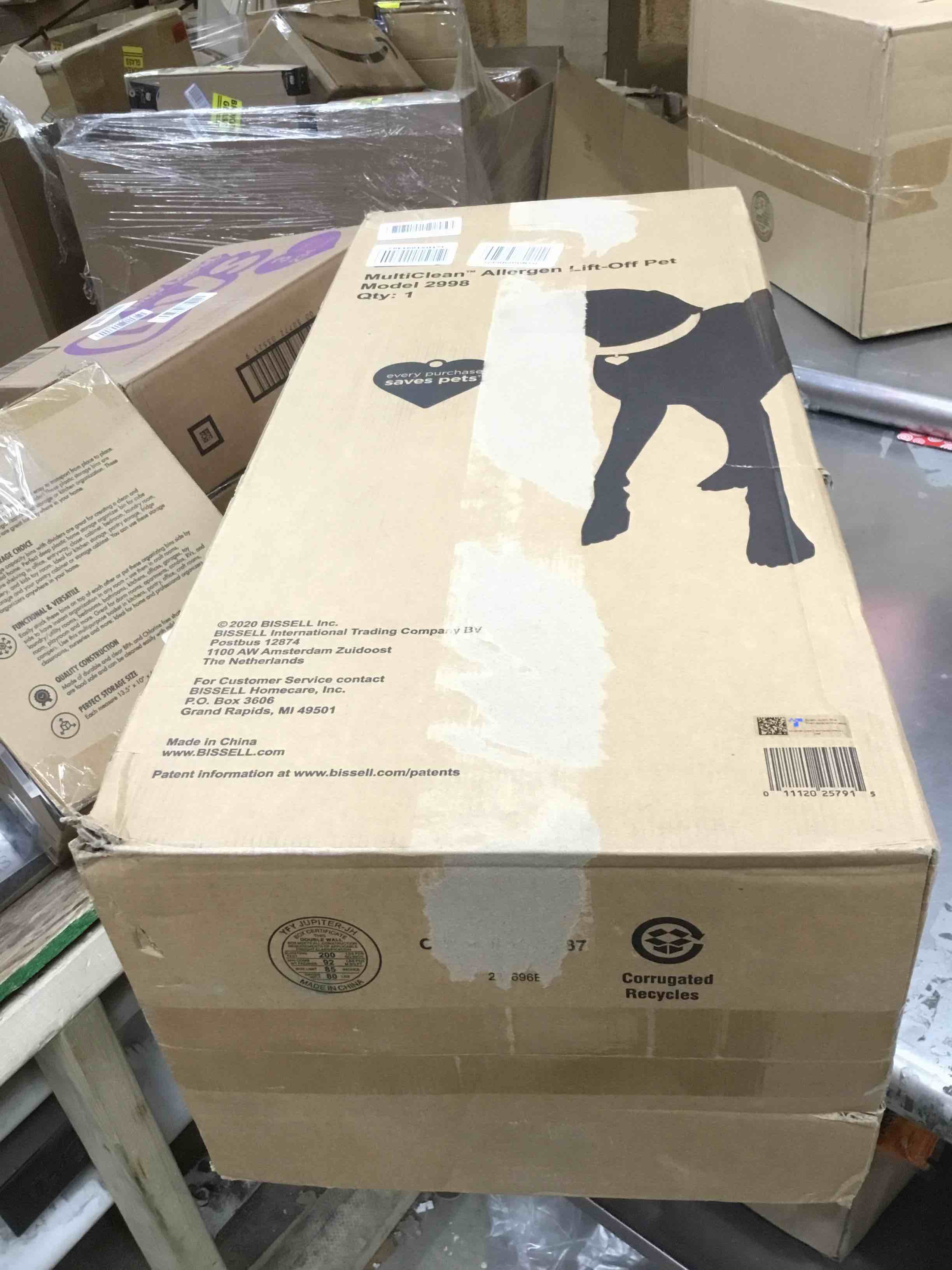 https://s3.amazonaws.com/lotting-images-prod/bidfta/RED3691506_1671054494201.jpeg