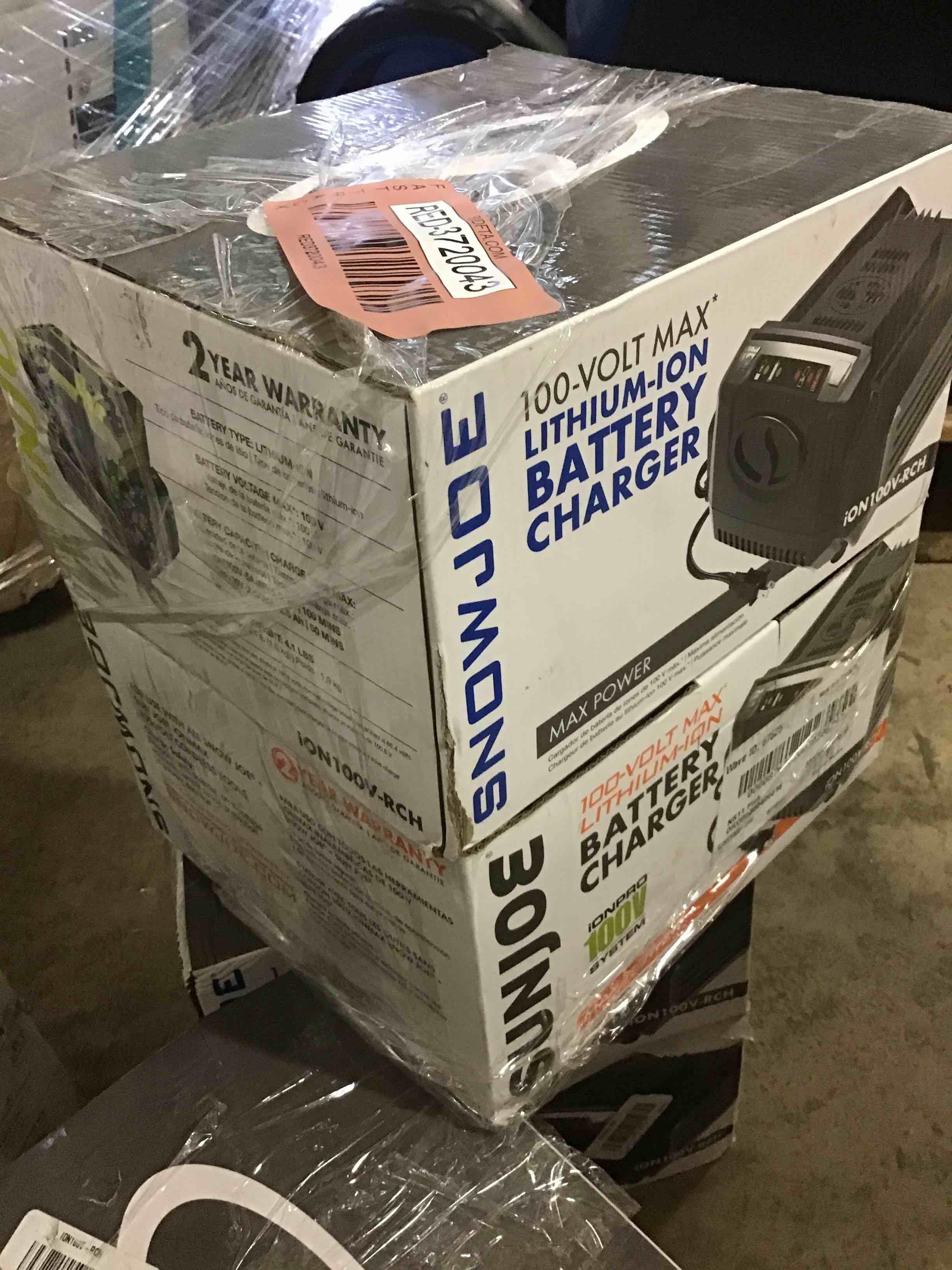 https://s3.amazonaws.com/lotting-images-prod/bidfta/RED3720049_1685654079293.jpeg