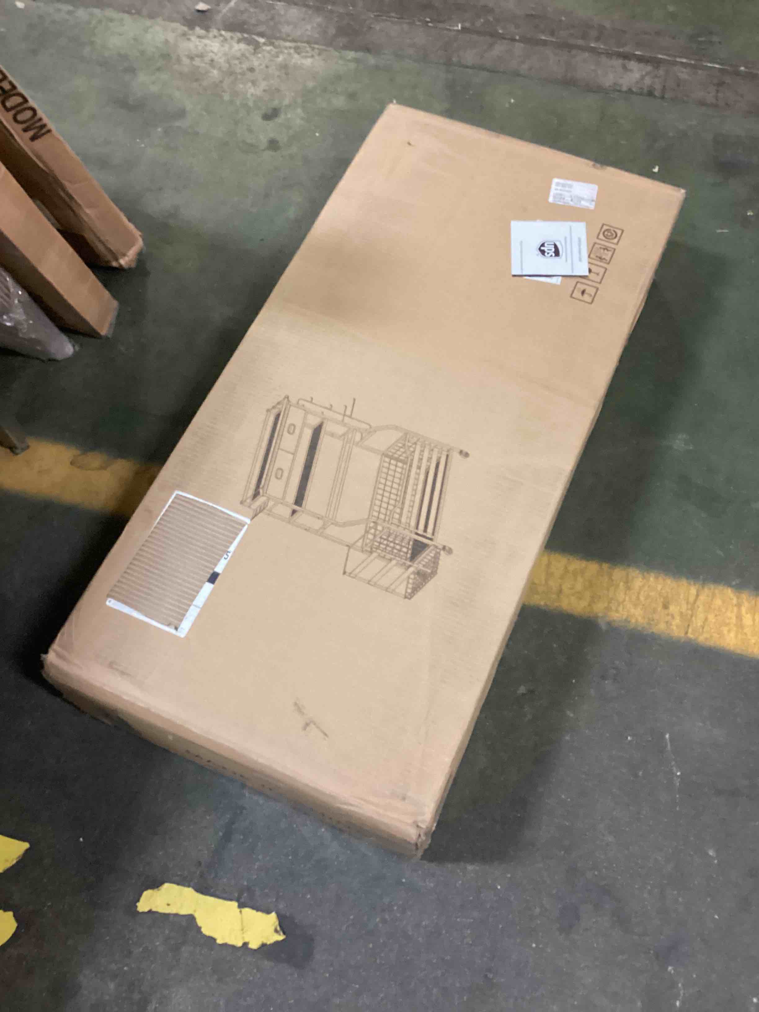 https://s3.amazonaws.com/lotting-images-prod/bidfta/RED3758740_1688391961737.jpeg
