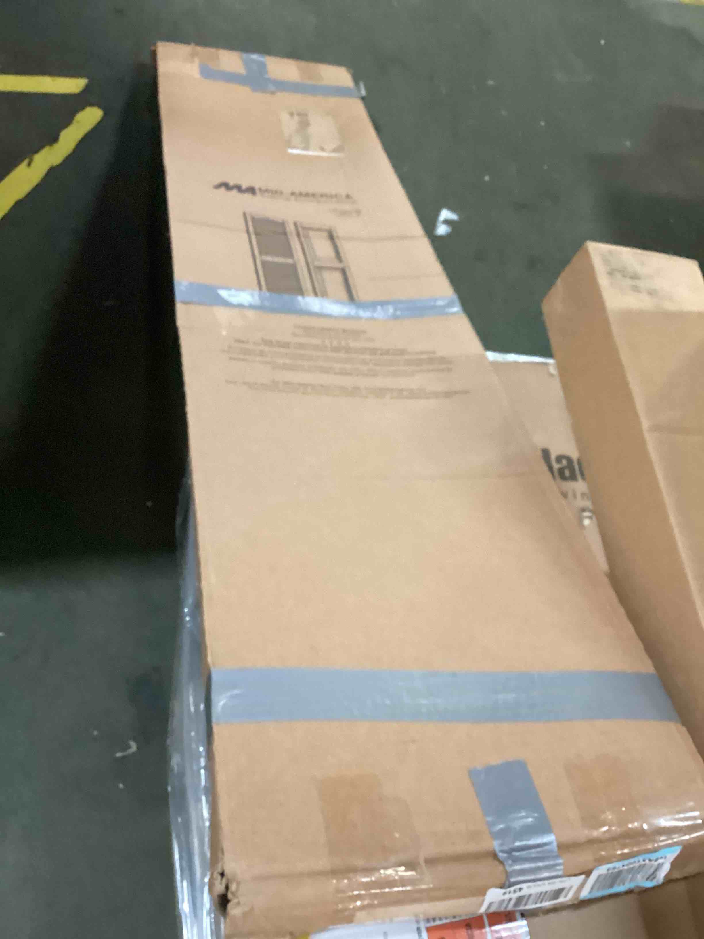 https://s3.amazonaws.com/lotting-images-prod/bidfta/RED3758754_1688394104307.jpeg