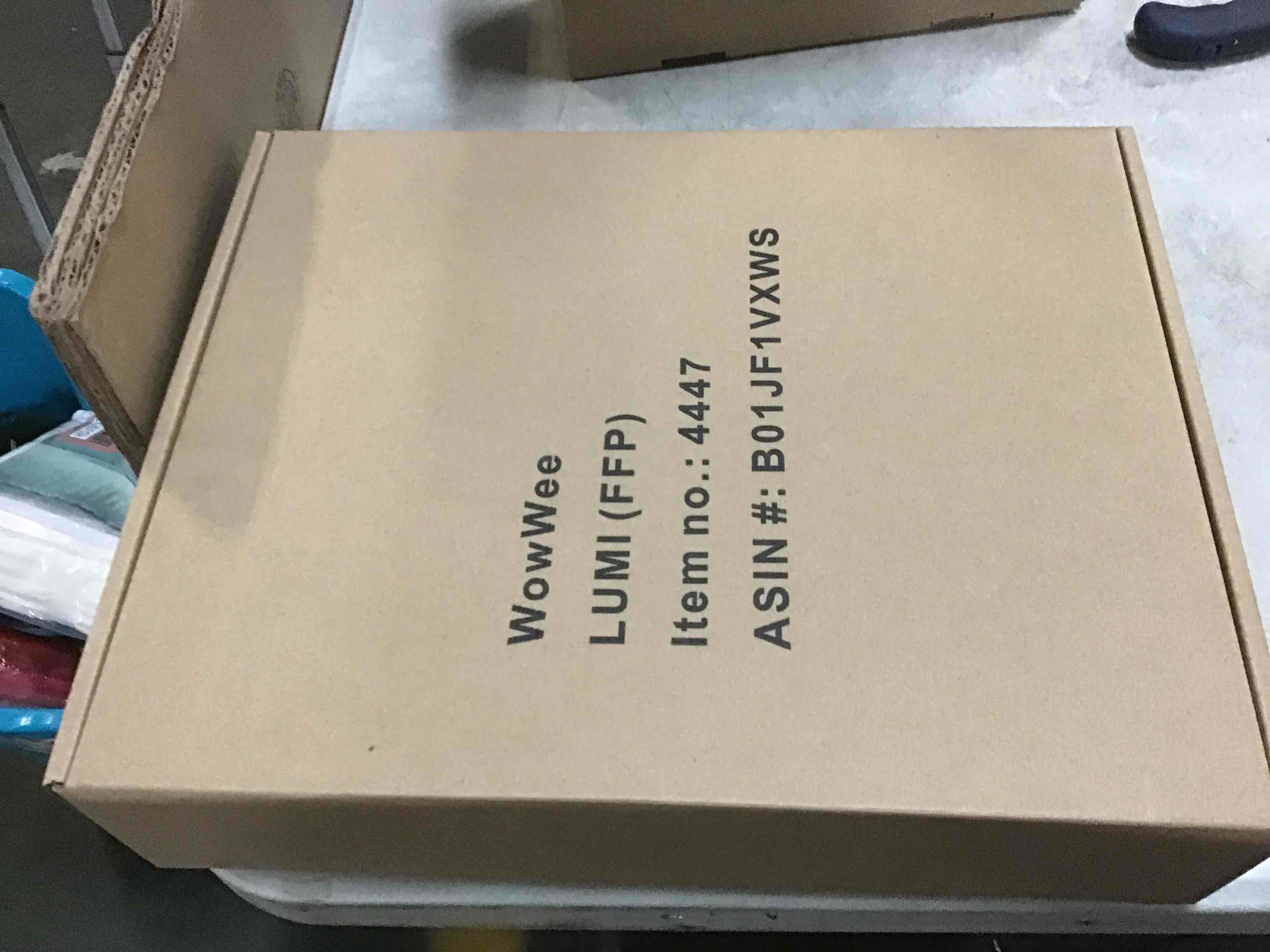 https://s3.amazonaws.com/lotting-images-prod/bidfta/RED3759739_1688388235400.jpeg