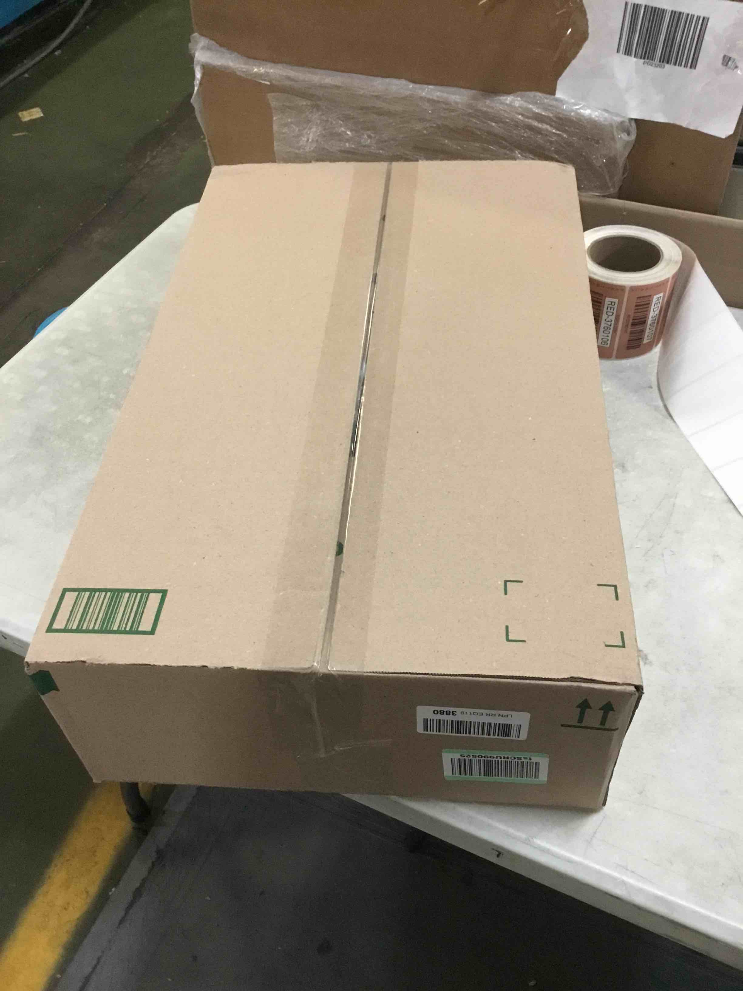 https://s3.amazonaws.com/lotting-images-prod/bidfta/RED3760092_1688572299708.jpeg