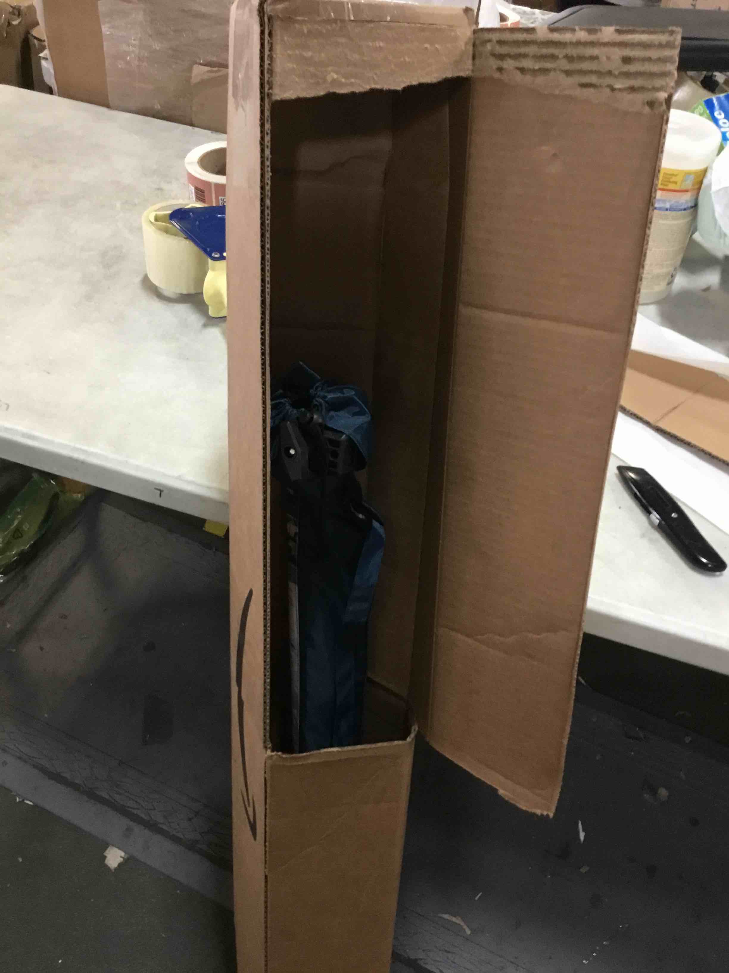 https://s3.amazonaws.com/lotting-images-prod/bidfta/RED3760259_1688660567263.jpeg
