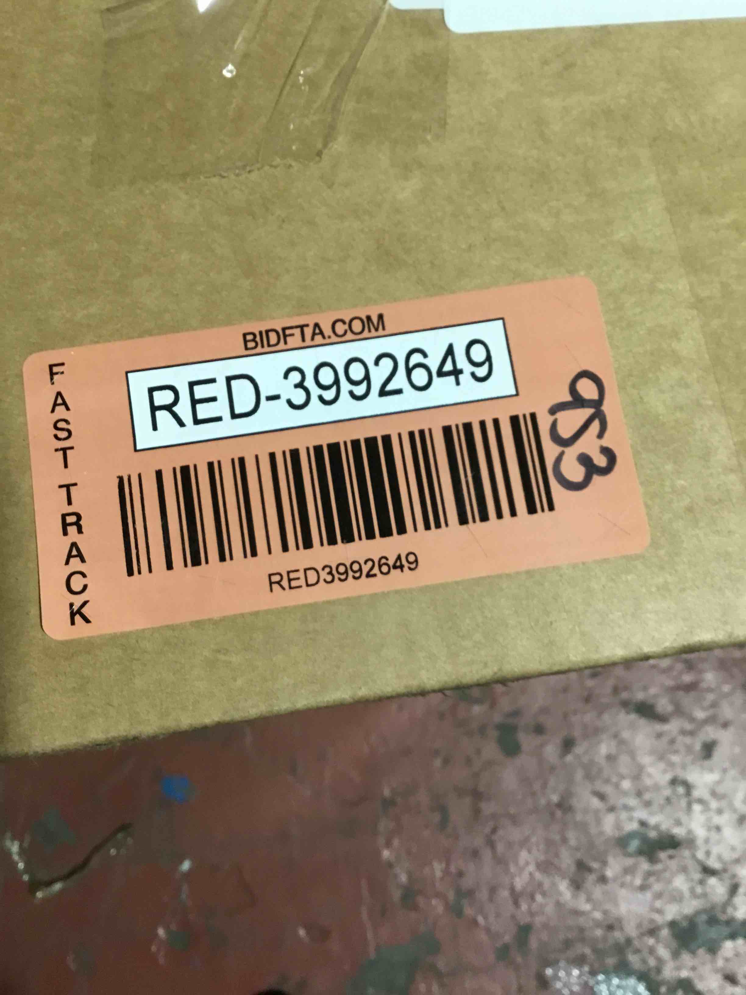 https://s3.amazonaws.com/lotting-images-prod/bidfta/RED3992649_1709051439487.jpeg