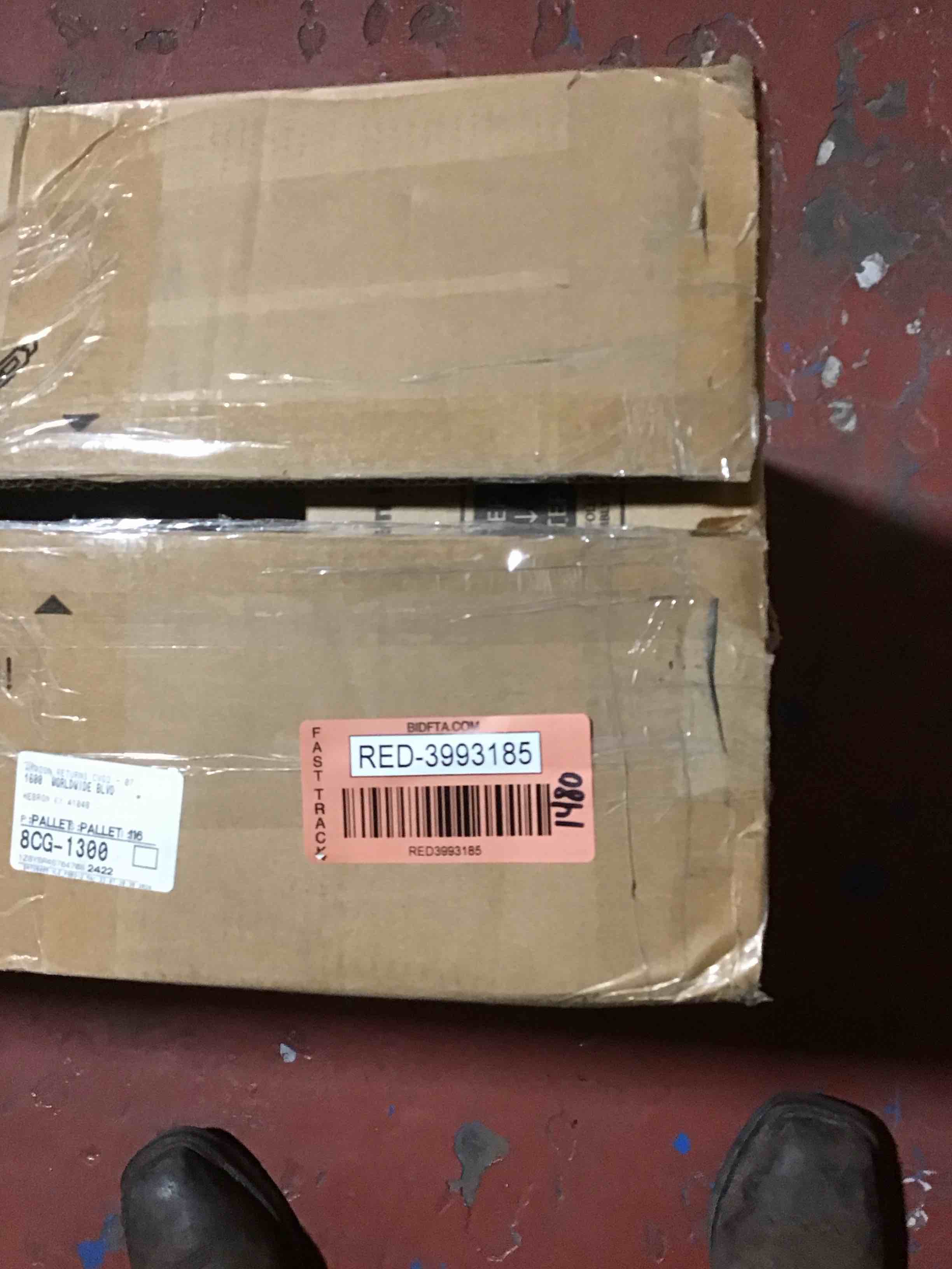 https://s3.amazonaws.com/lotting-images-prod/bidfta/RED3993185_1711470266863.jpeg