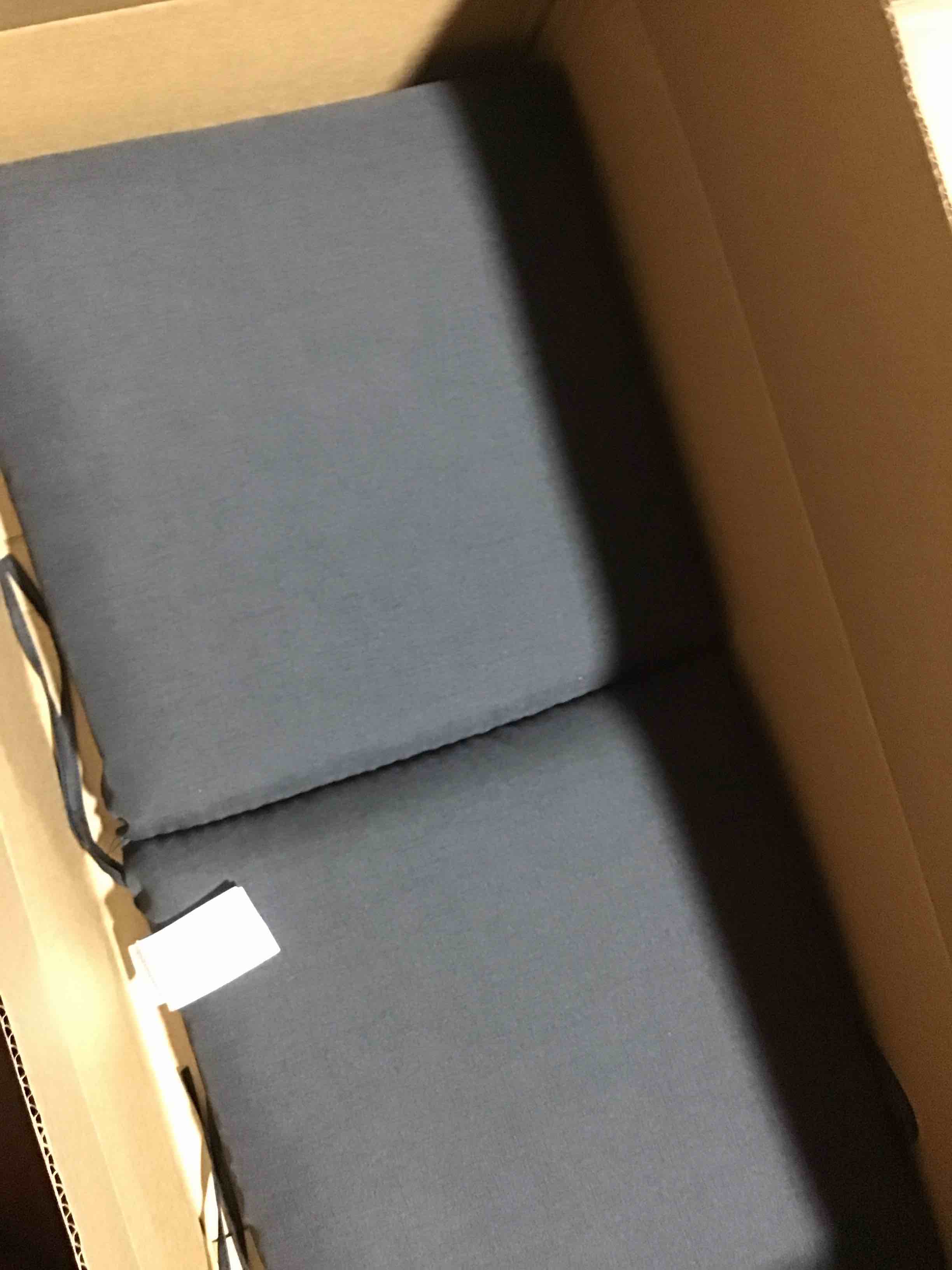 https://s3.amazonaws.com/lotting-images-prod/bidfta/RED3993207_1711475221823.jpeg