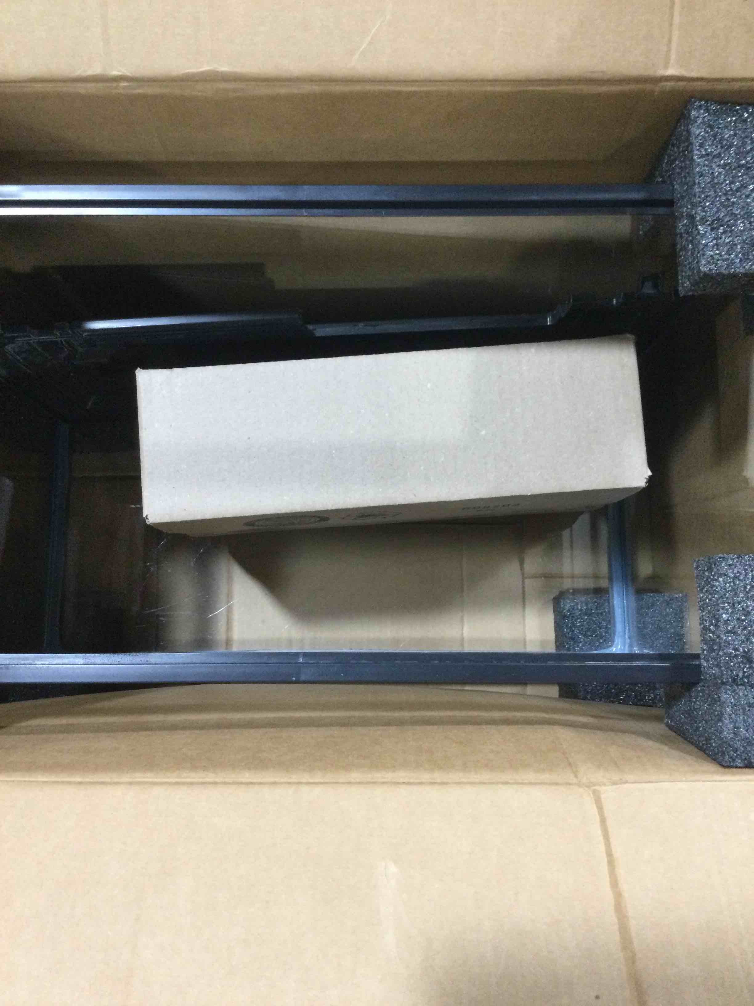 https://s3.amazonaws.com/lotting-images-prod/bidfta/RED3993841_1707926695465.jpeg
